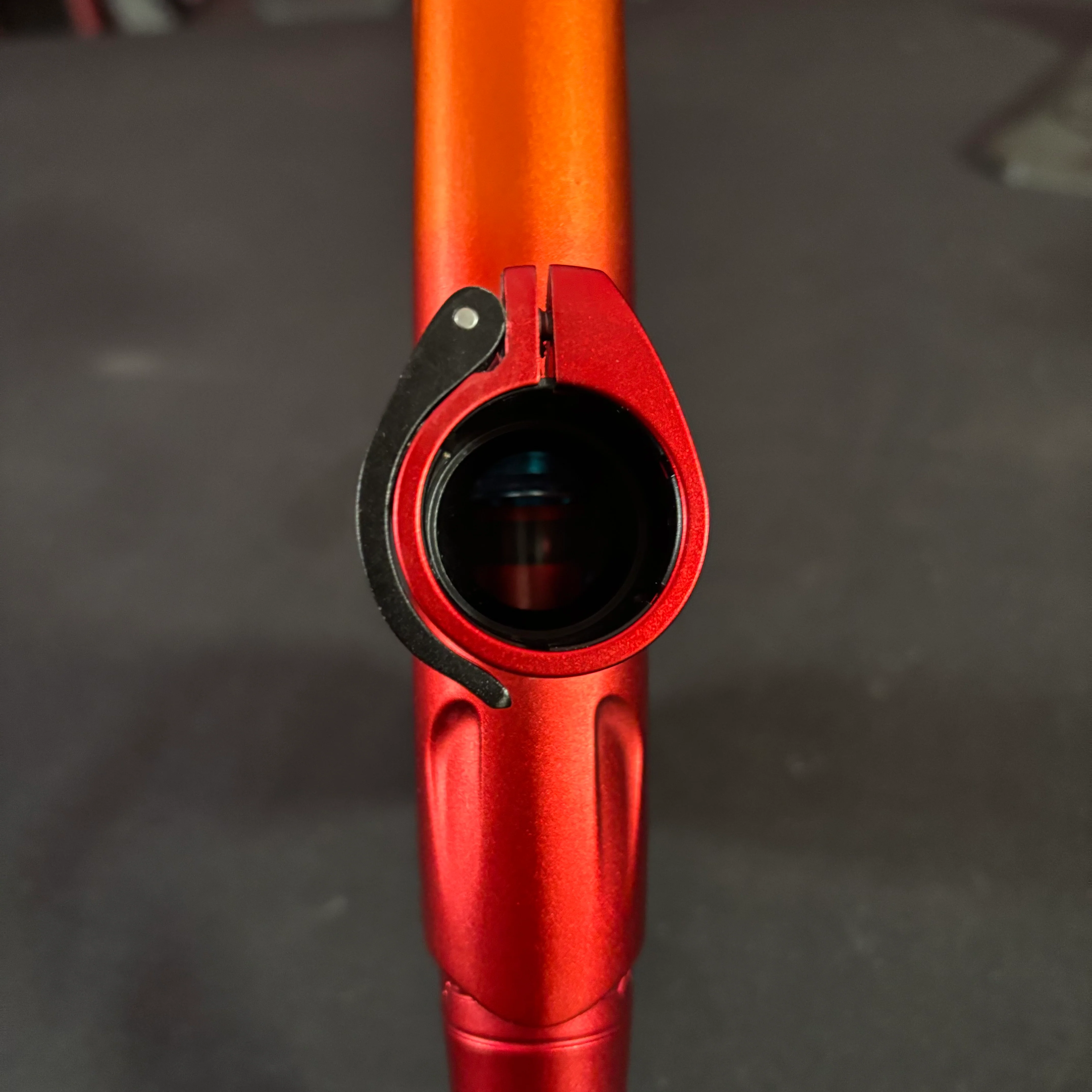 Used Dye DSR Paintball Gun - Orange/Red Fade (Tequila Sunrise) w/IM Pro Kit - Image 6