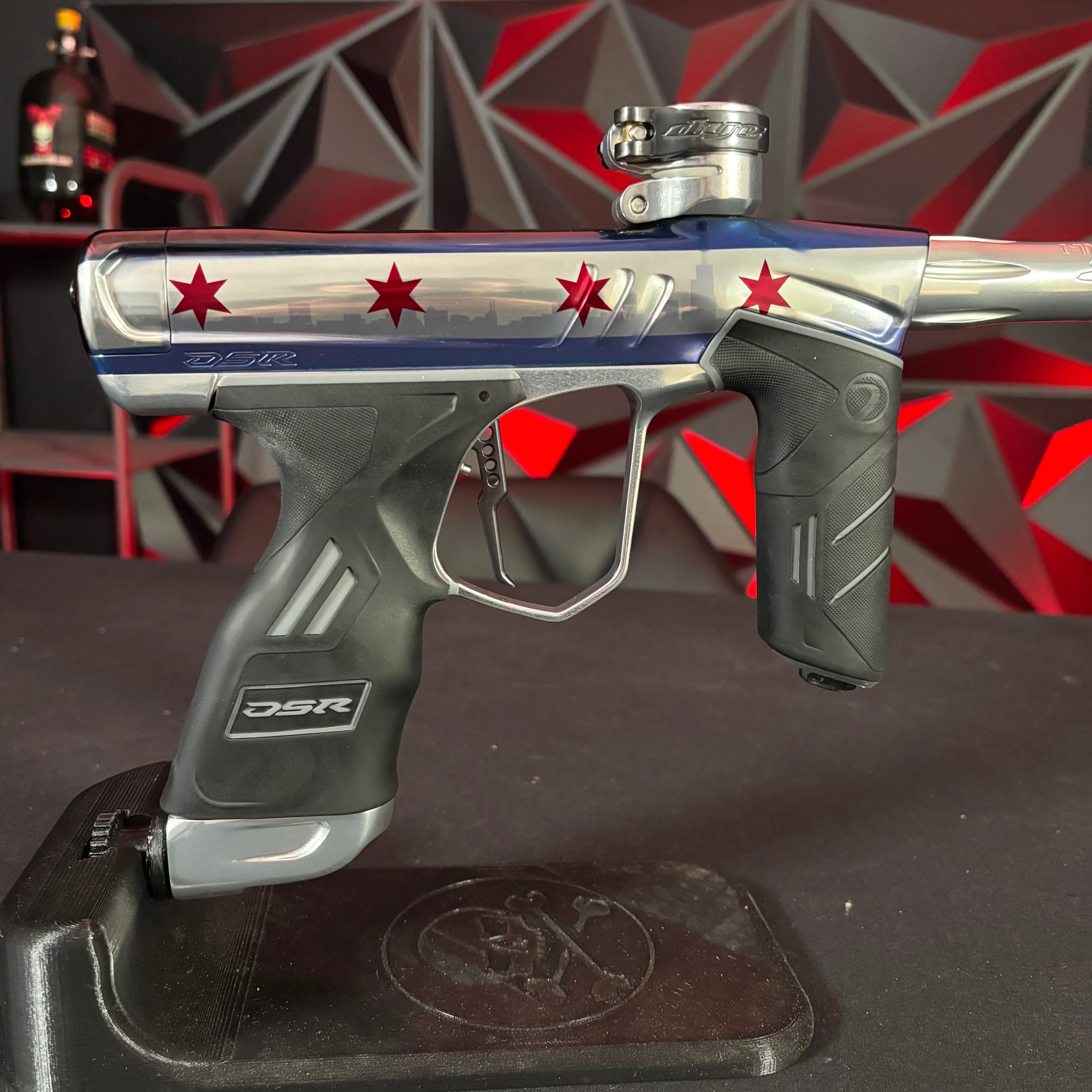 Used Dye DSR+ Paintball Gun - PGA Aftershock w/ IM pro kit - Image 2