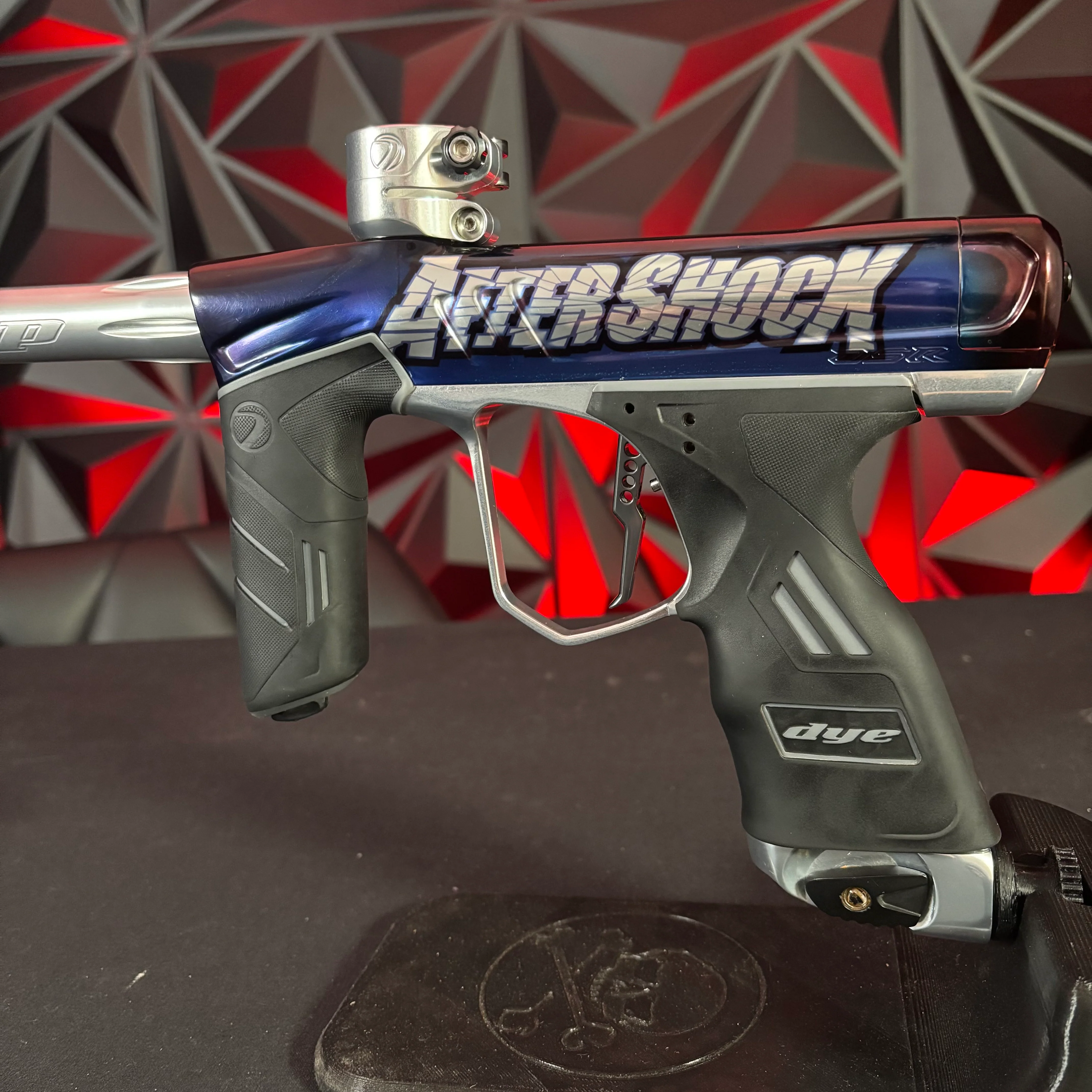 Used Dye DSR+ Paintball Gun - PGA Aftershock w/ IM pro kit - Image 4
