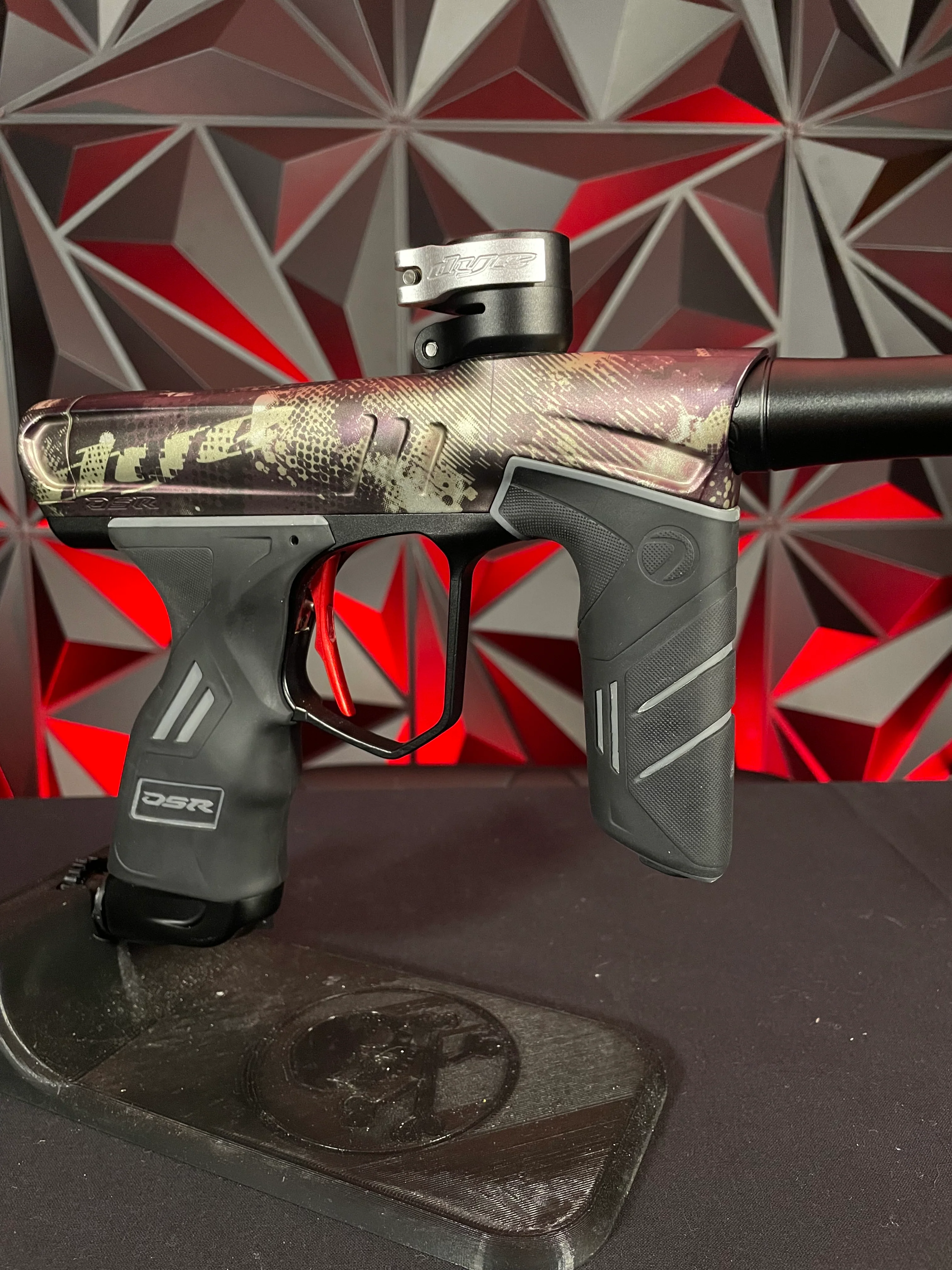 Used Dye DSR+ Paintball Gun - PGA Dyecam w/ IMPro Kit - Image 3