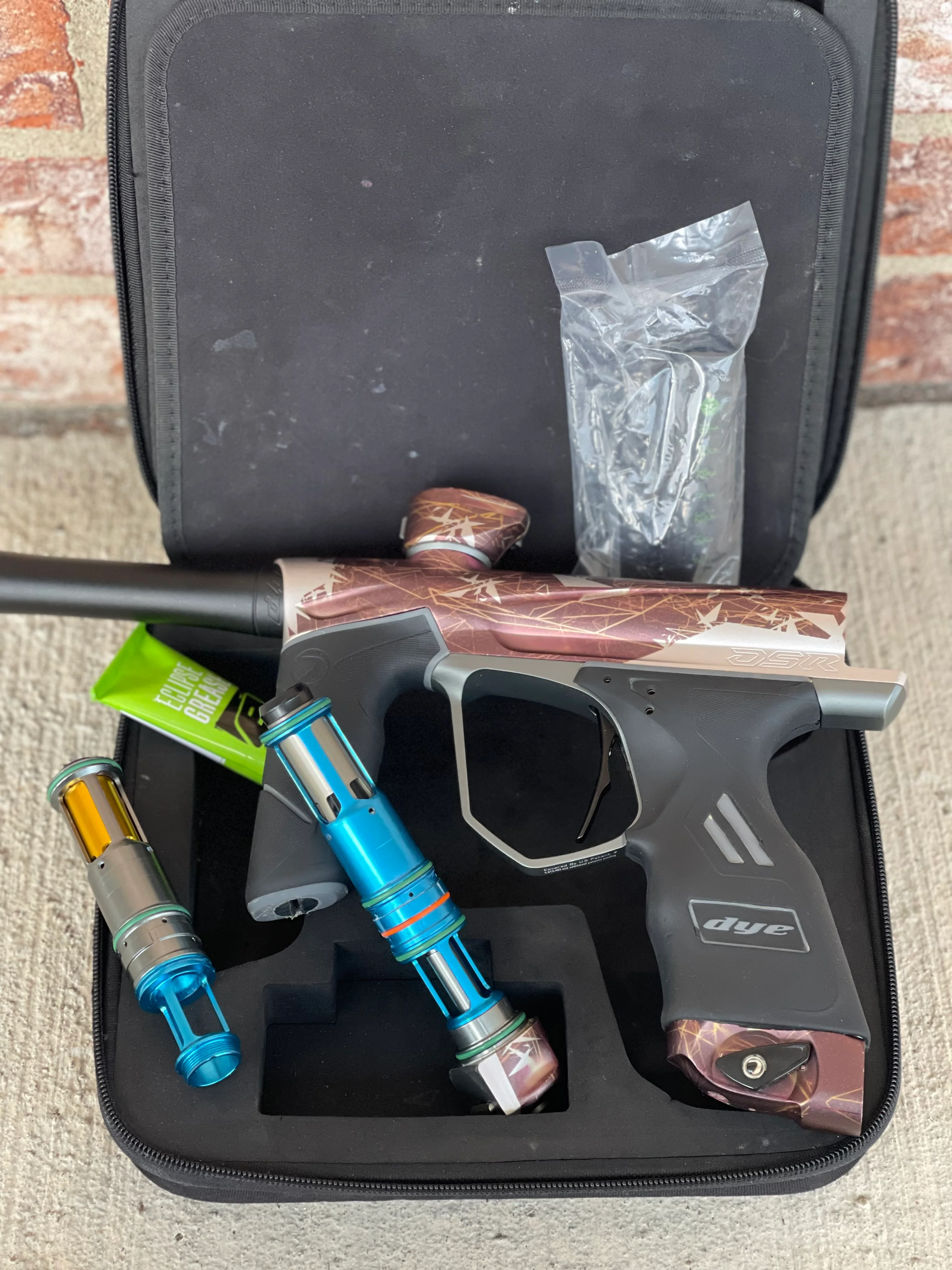 Used Dye DSR Paintball Gun - PGA Kinetic Bucs with Flex Face Can, Flex Face Bolt, & Nasa Bolt - Image 7