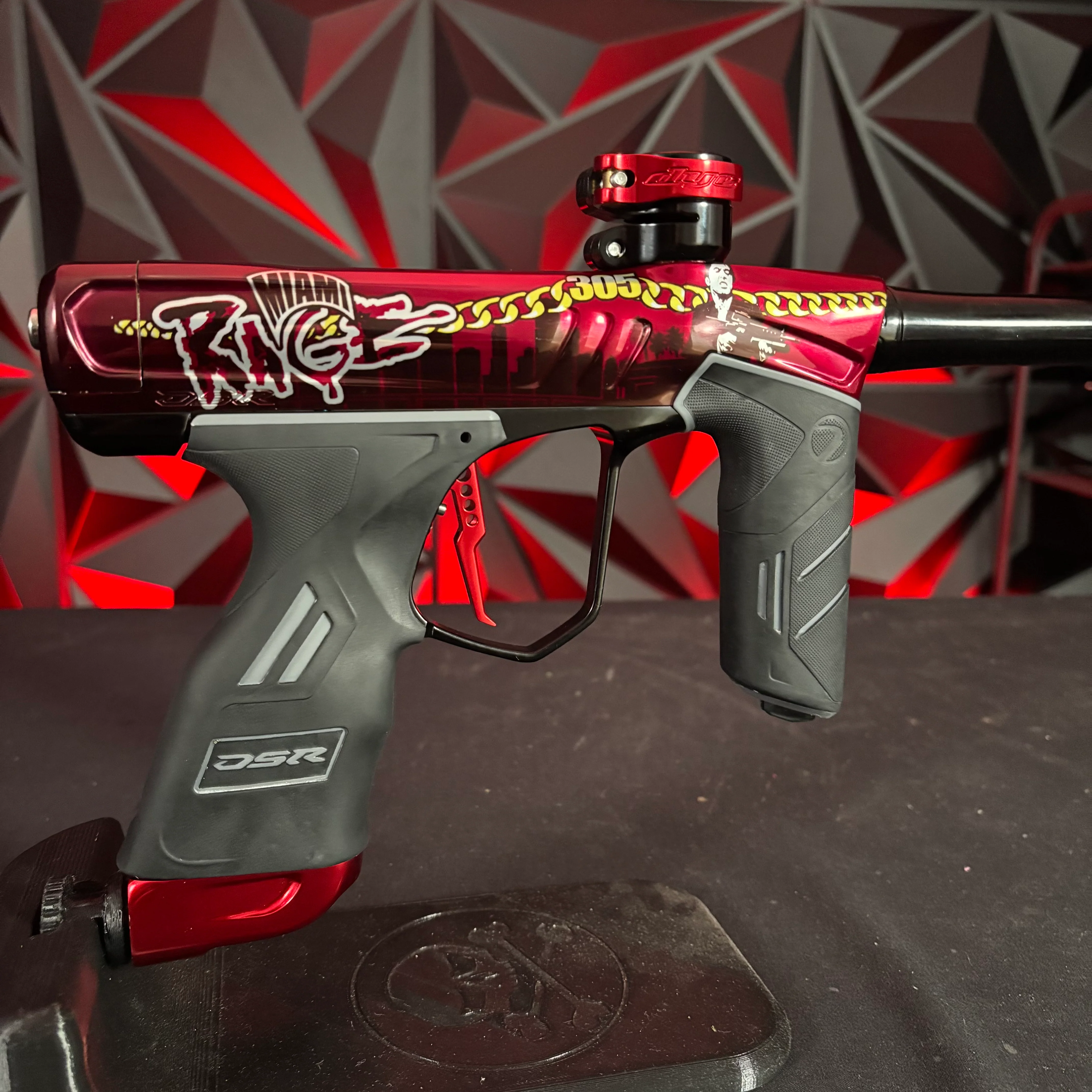 Used Dye DSR+ Paintball Gun - PGA Miami RAGE - Image 2
