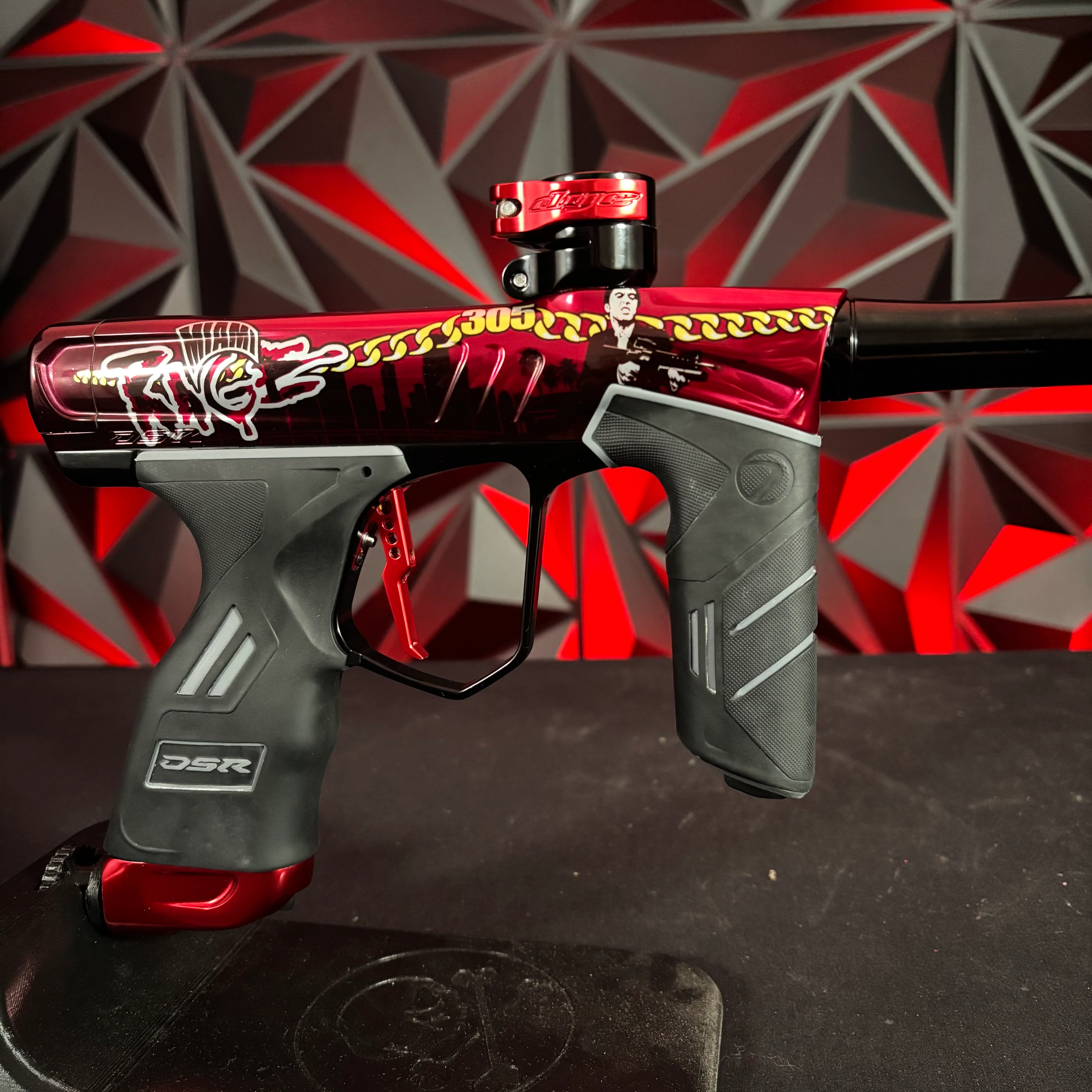 Used Dye DSR+ Paintball Gun - PGA Miami RAGE - Image 4