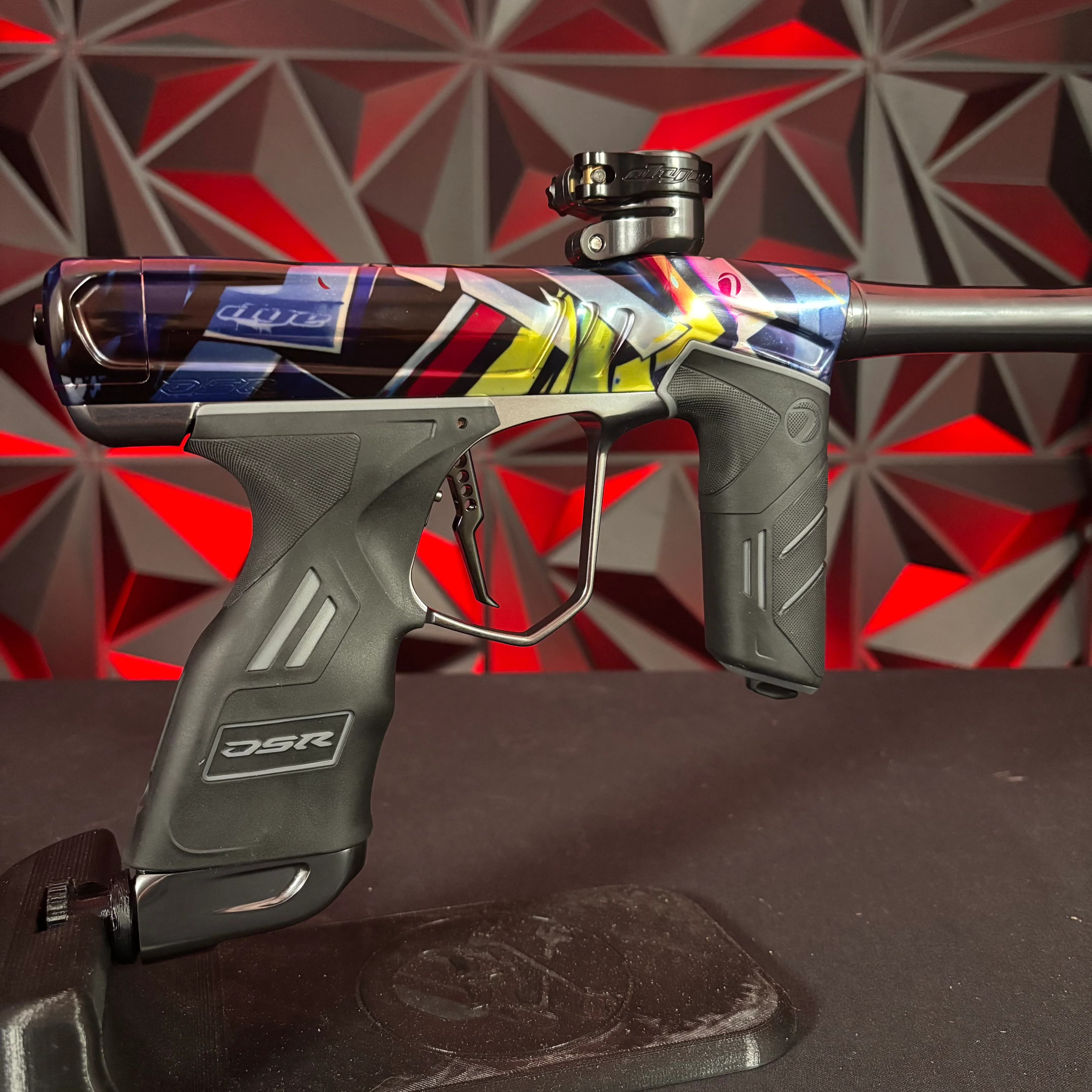 Used Dye DSR+ Paintball Gun - PGA Tagged w/IM Pro Kit - Image 2