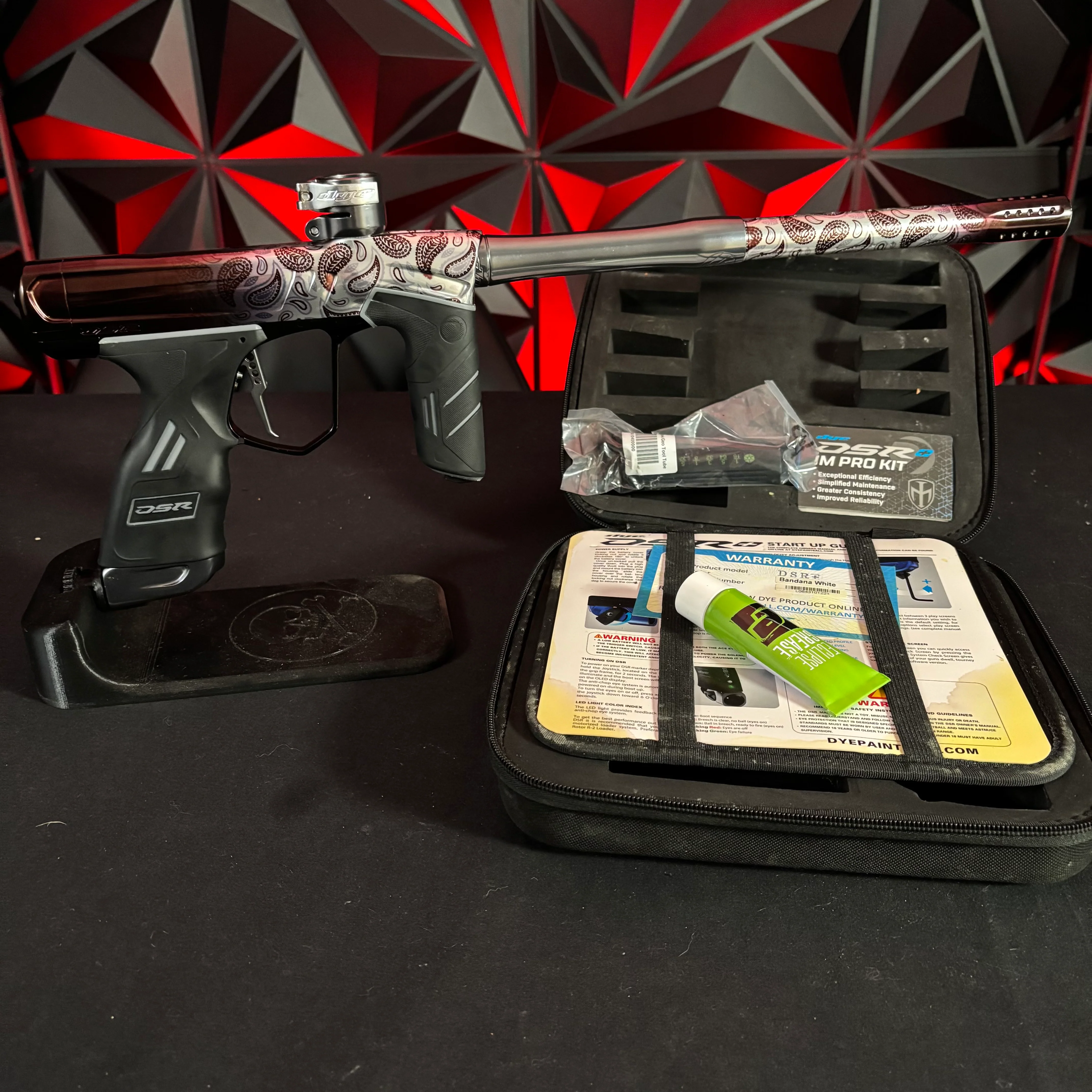 Used Dye DSR+ Paintball Gun - PGA White Bandana w/ IM Pro Kit