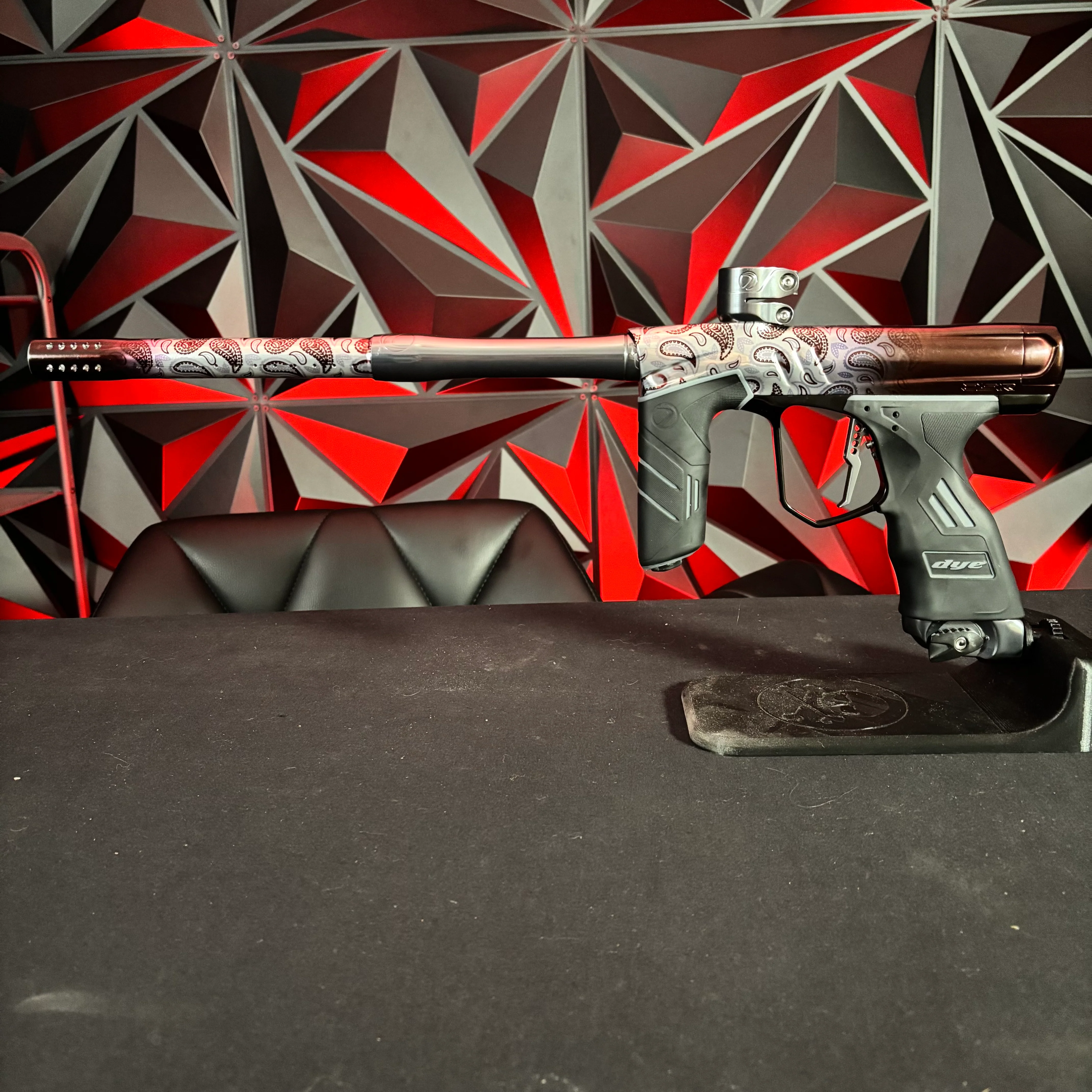 Used Dye DSR+ Paintball Gun - PGA White Bandana w/ IM Pro Kit - Image 7