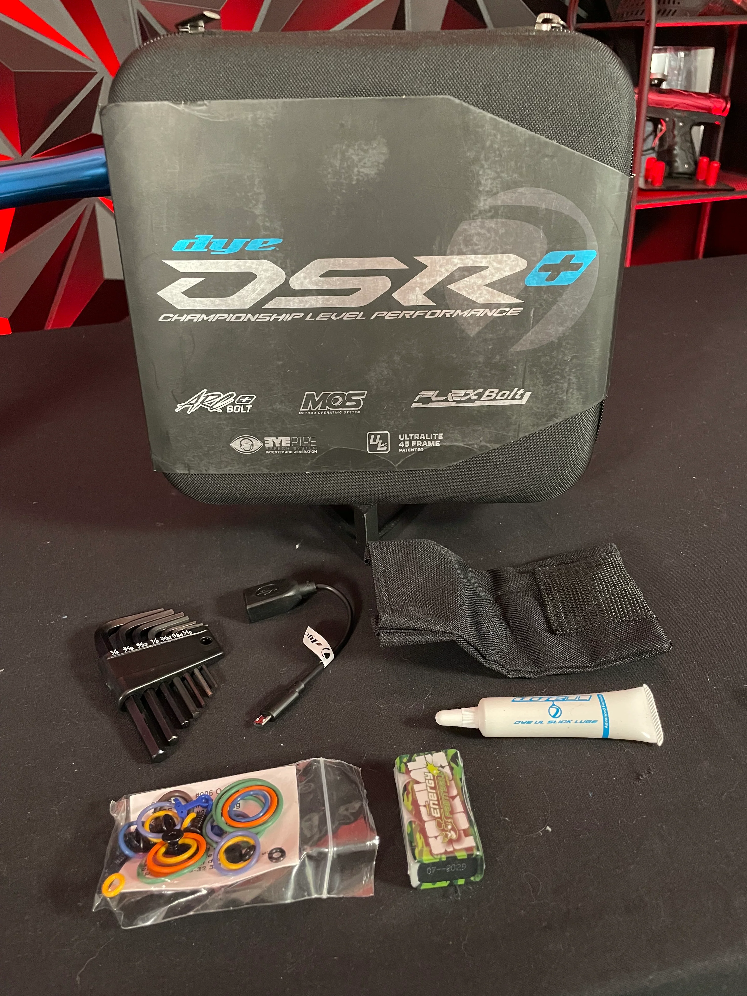 Used Dye DSR+ Paintball Gun - Polished Blue/Dust Silver - Image 8