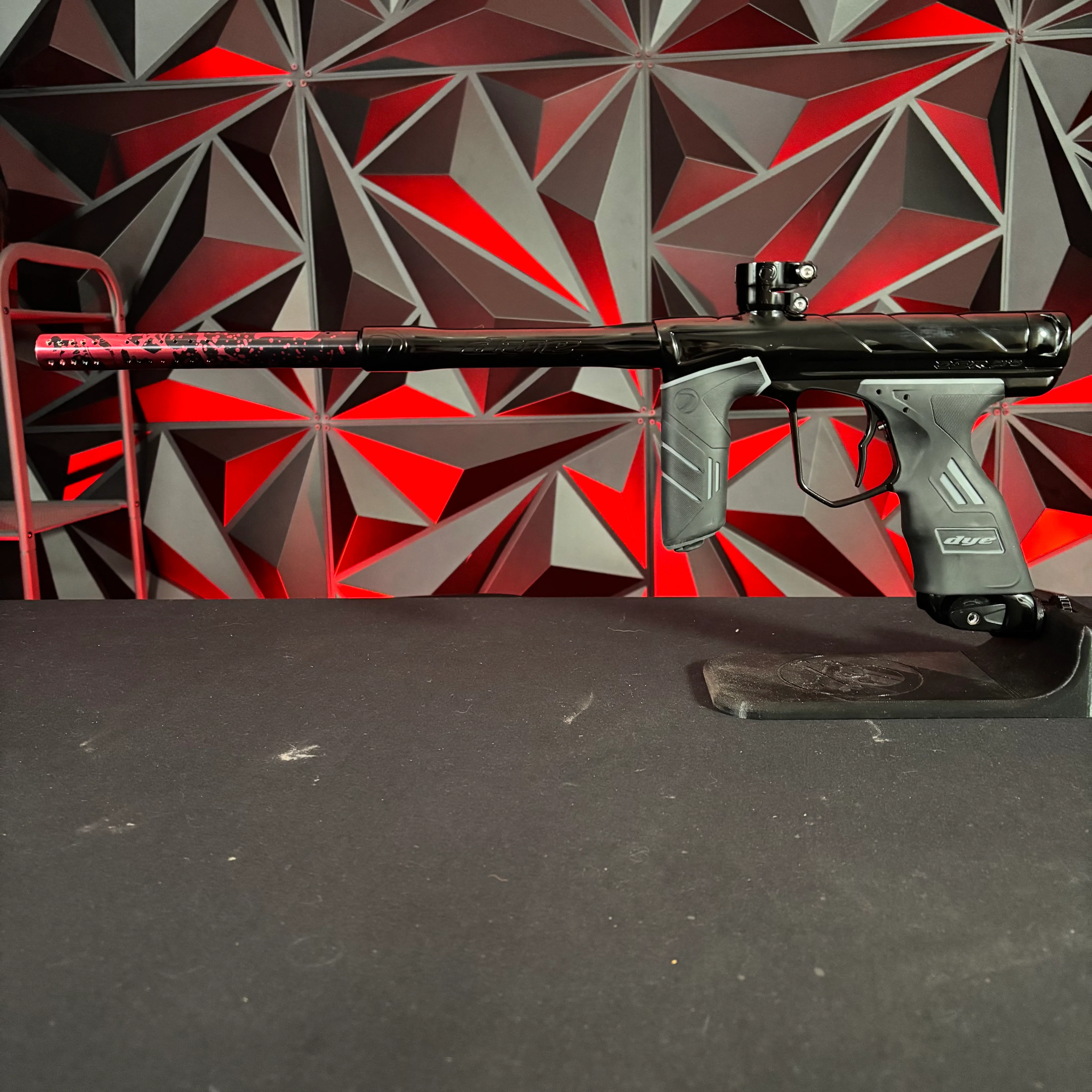Used Dye DSR Pro Paintball Marker - Black w/ Blood splatter barrel tip - Image 7