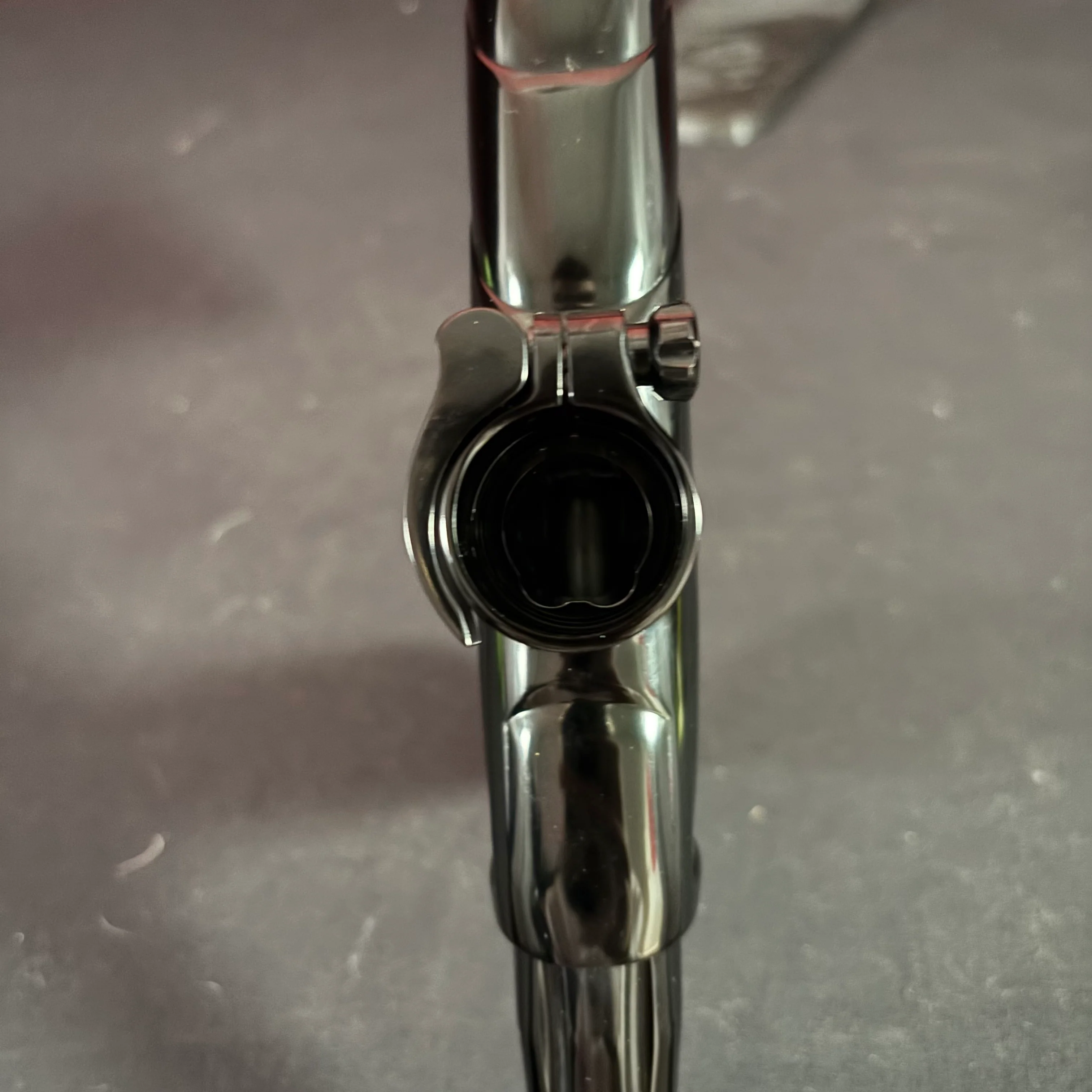 Used Dye DSR Pro Paintball Marker - Black w/ Blood splatter barrel tip - Image 9