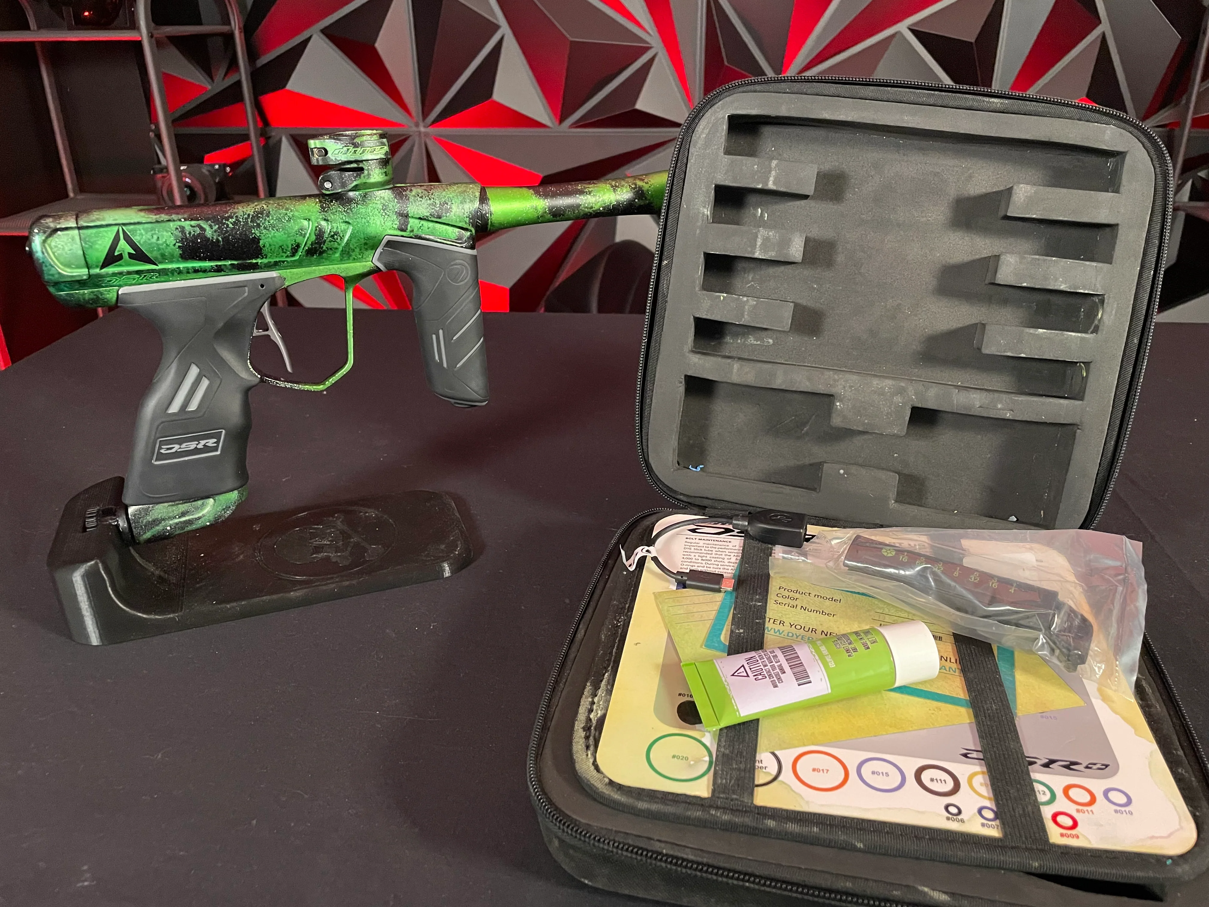 Used Dye DSR+ Paintball Marker - LE LVL Up w/IM Pro Kit - Image 7