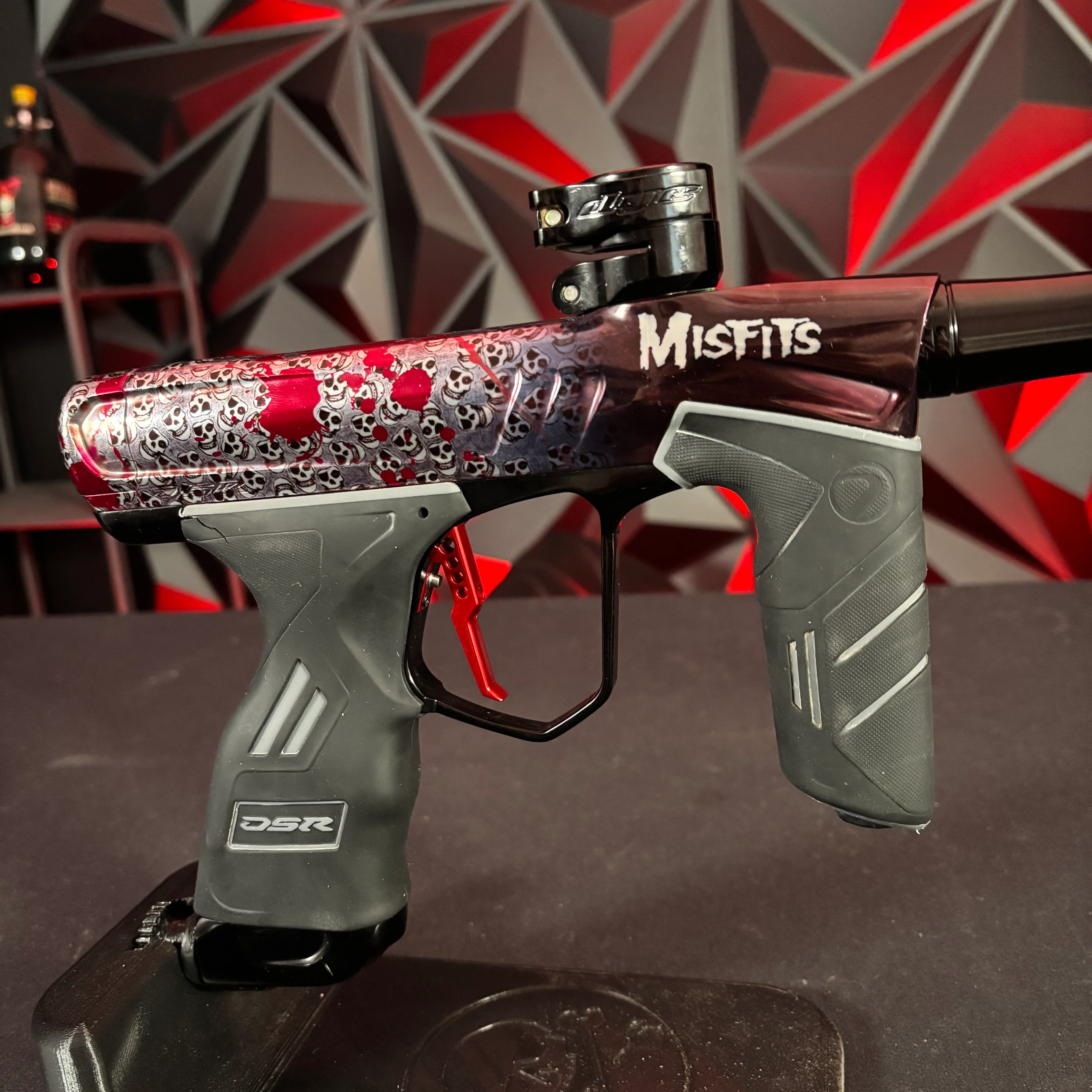 Used Dye DSR+ Paintball Marker - PGA Misfits Heavy Metal - Image 3