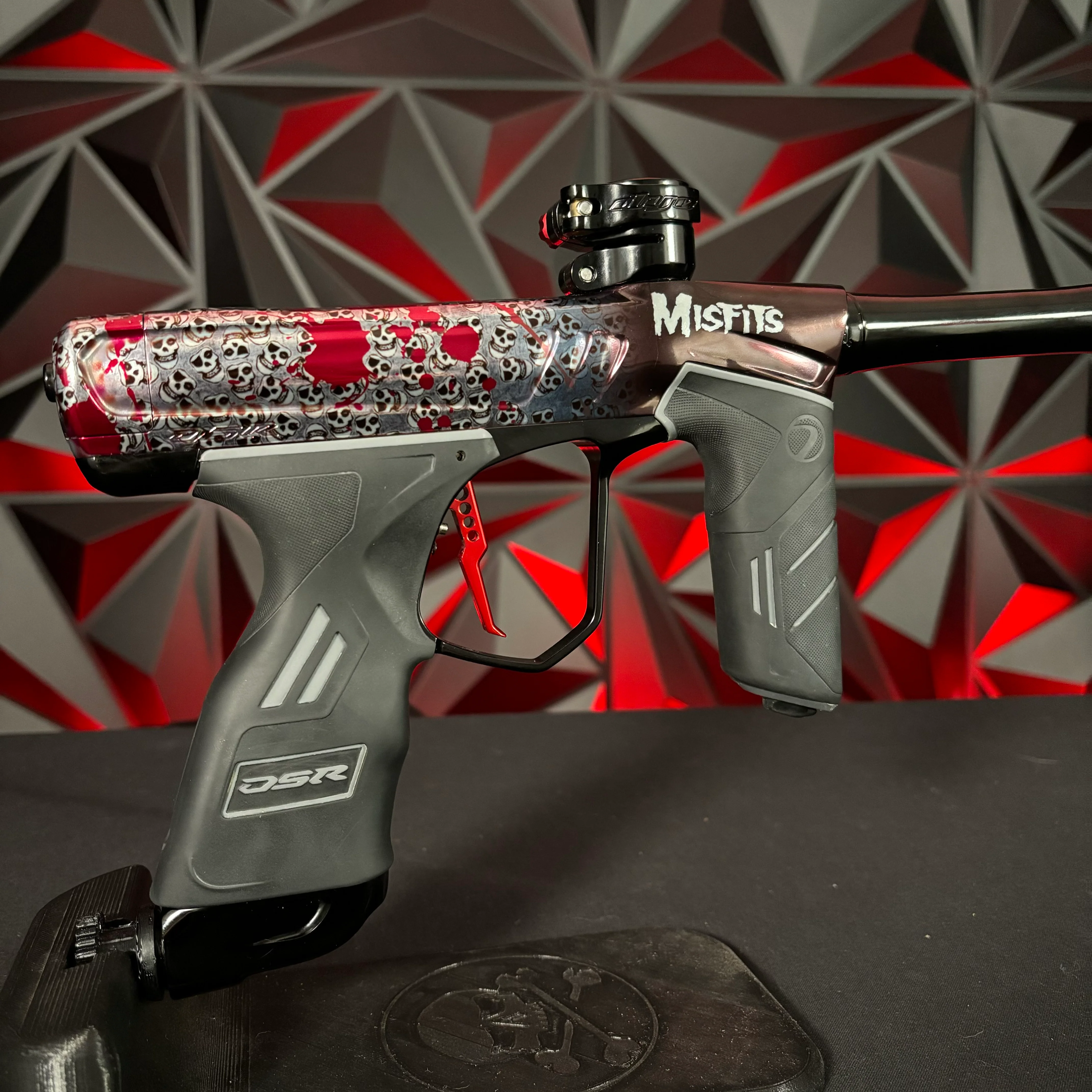 Used Dye DSR+ Paintball Marker - PGA Misfits Heavy Metal - Image 2