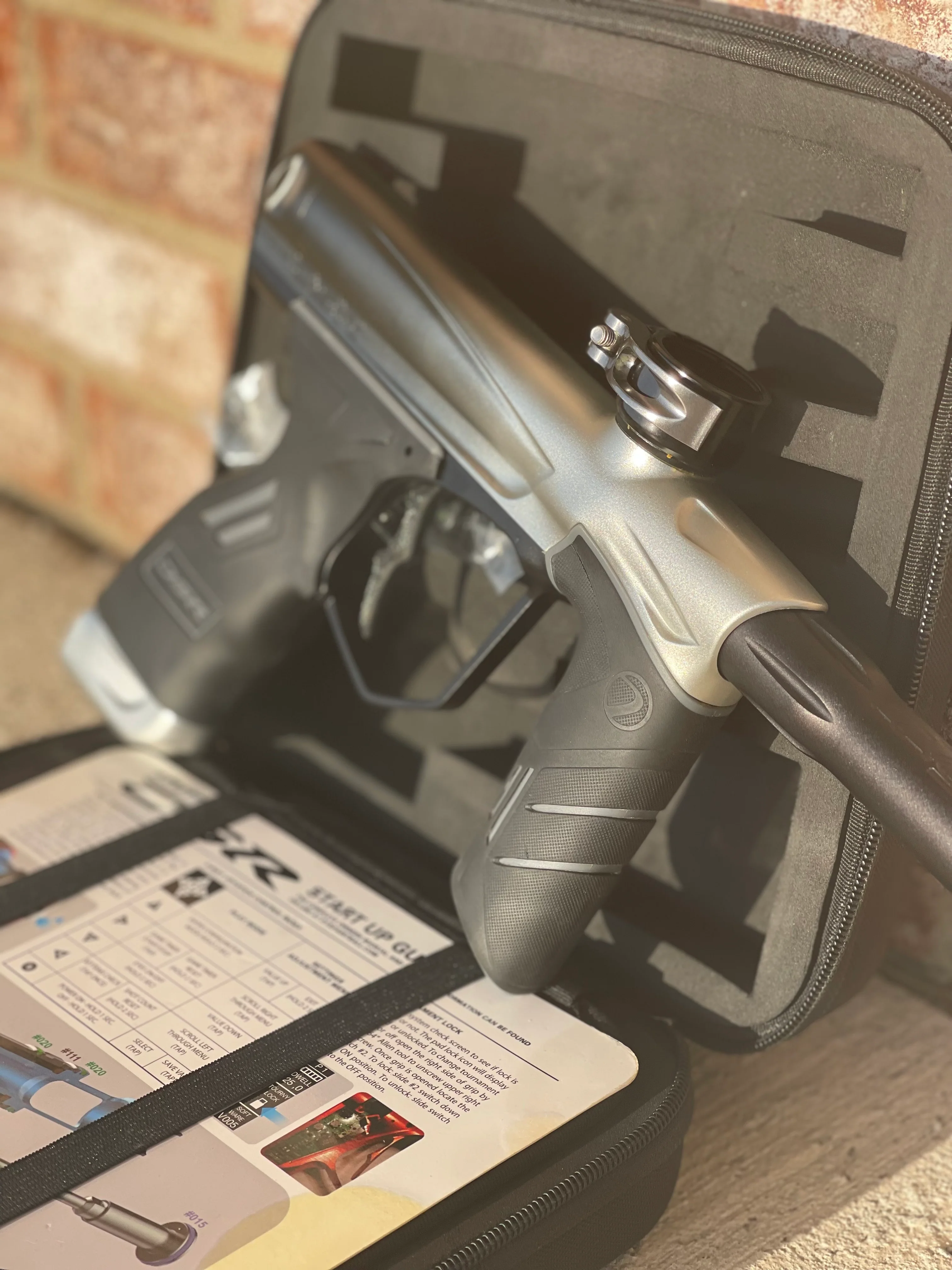 Used Dye DSR Paintball Marker - Silver Bullet - Image 2