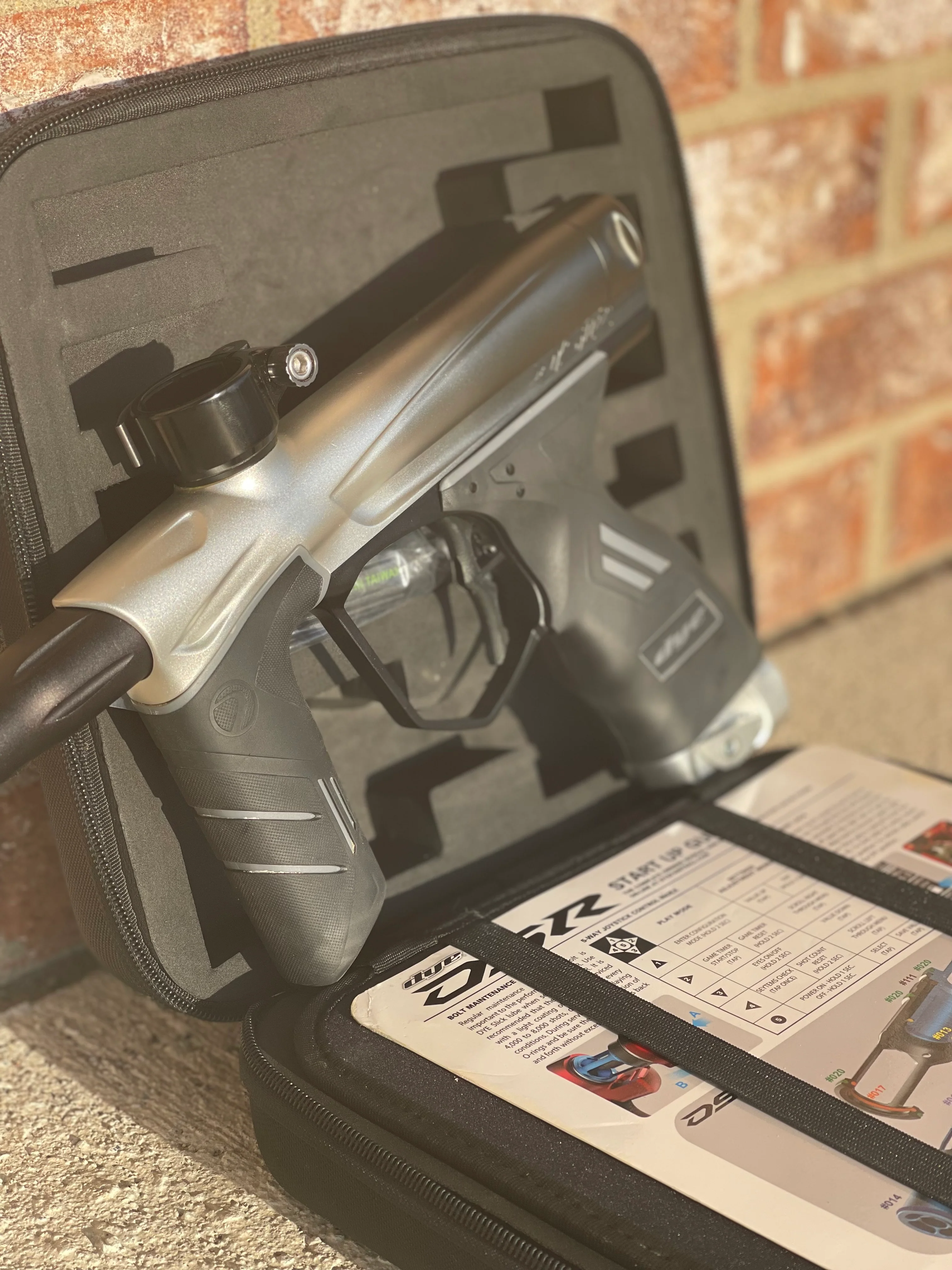 Used Dye DSR Paintball Marker - Silver Bullet - Image 4
