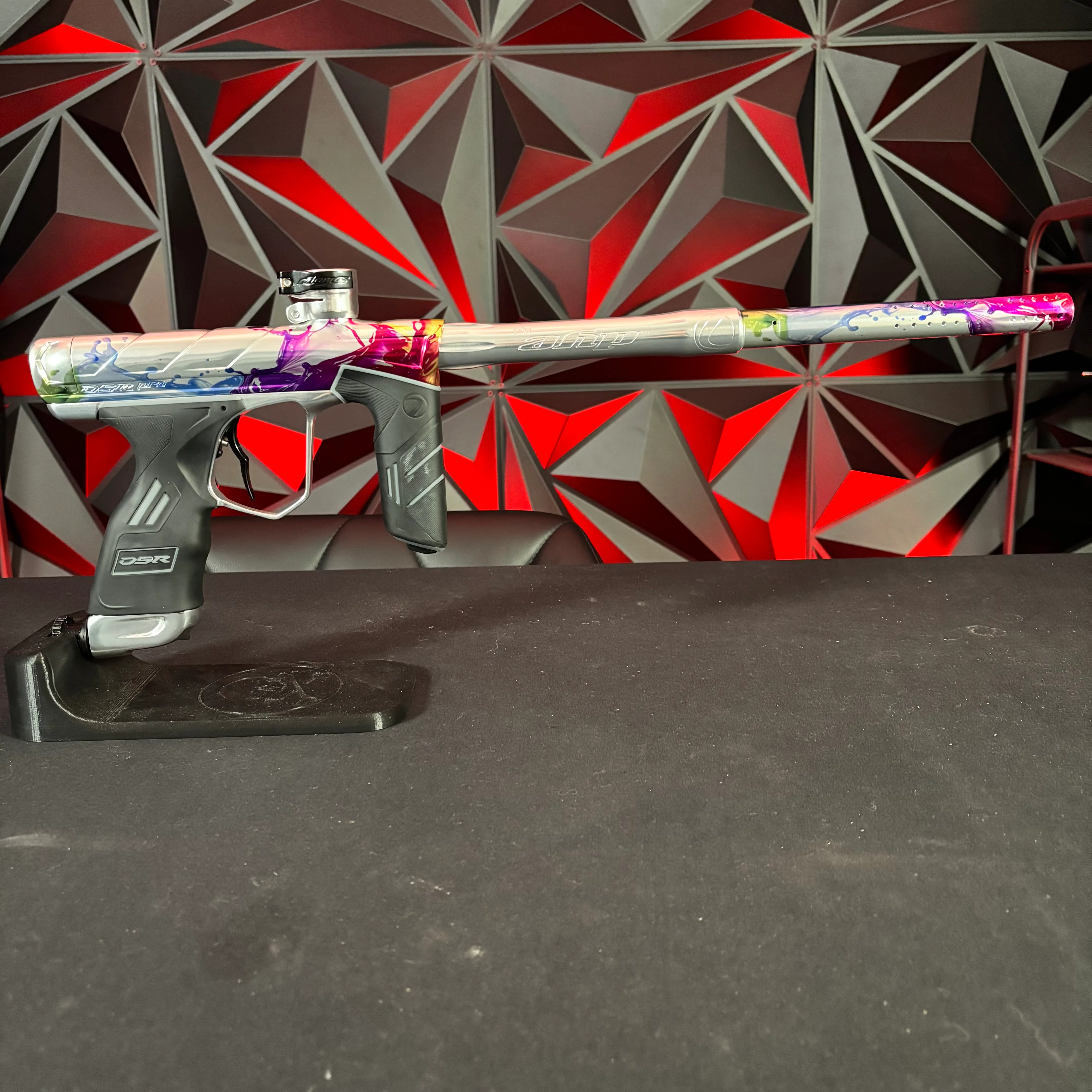 Used Dye DSR Pro Paintball Marker - Color Splash - Image 6