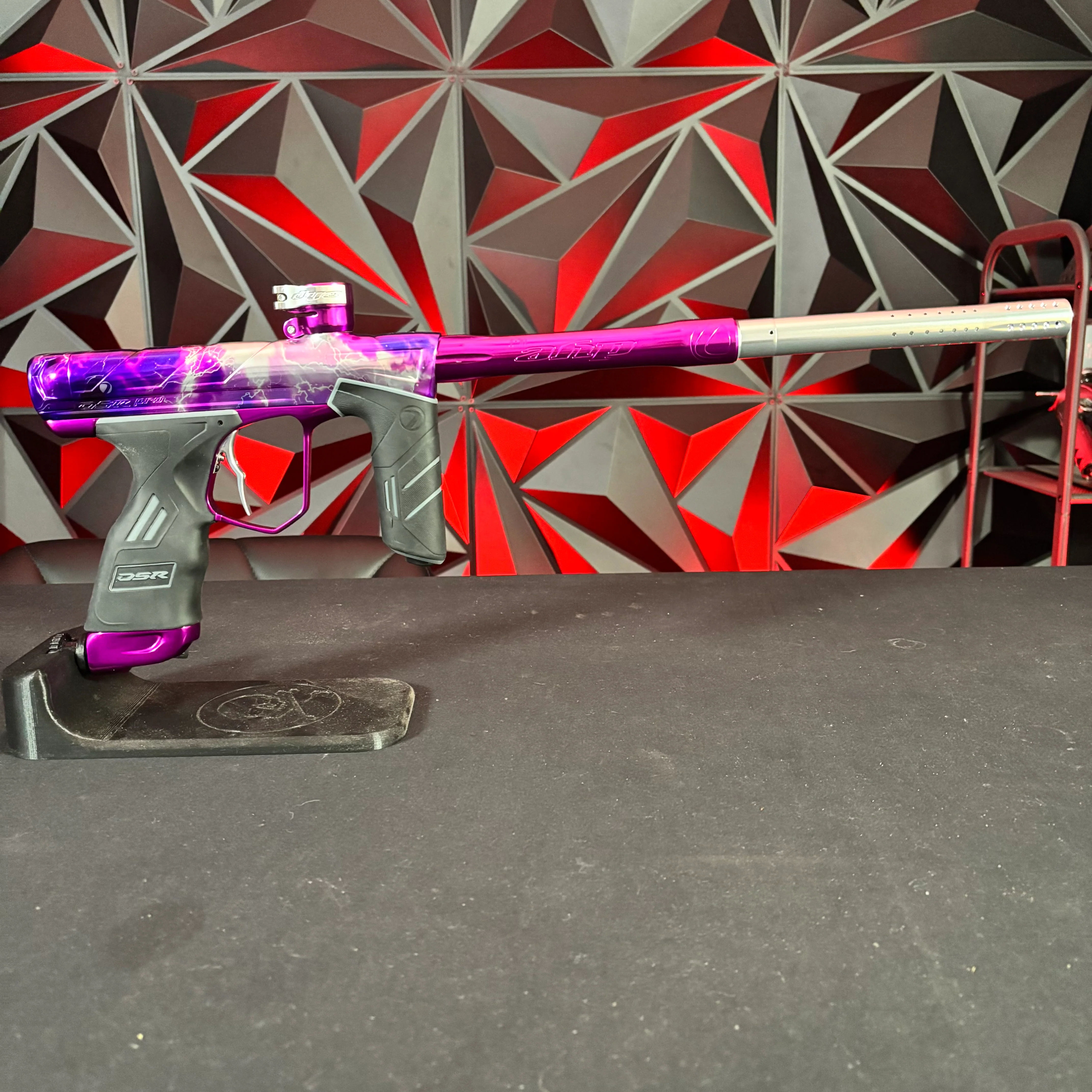Used Dye DSR Pro Paintball Marker - Grimace - Image 6