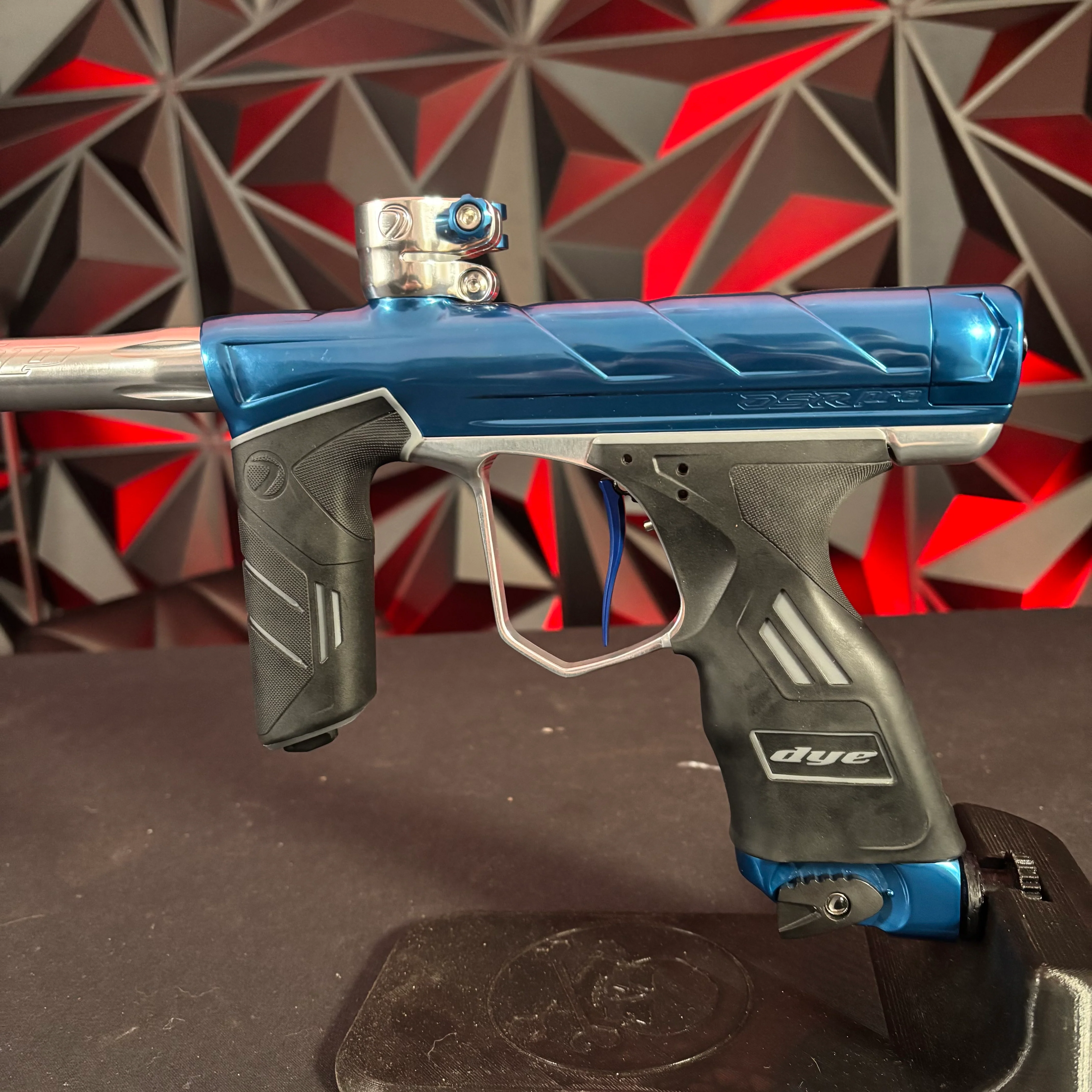 Used Dye DSR Pro Paintball Marker - AF1 - Image 4