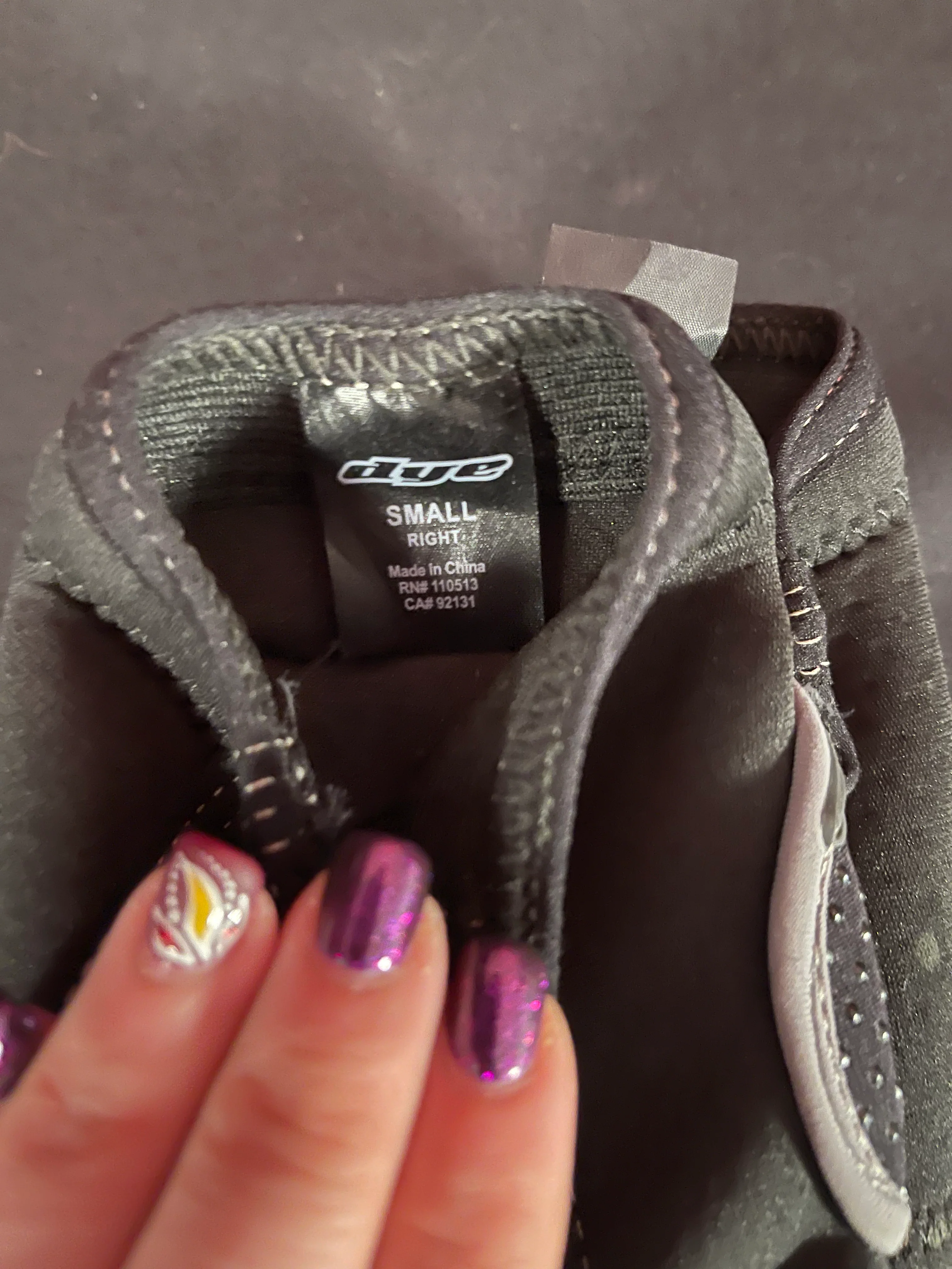 Used Dye Elbow Pads - Small - Image 3