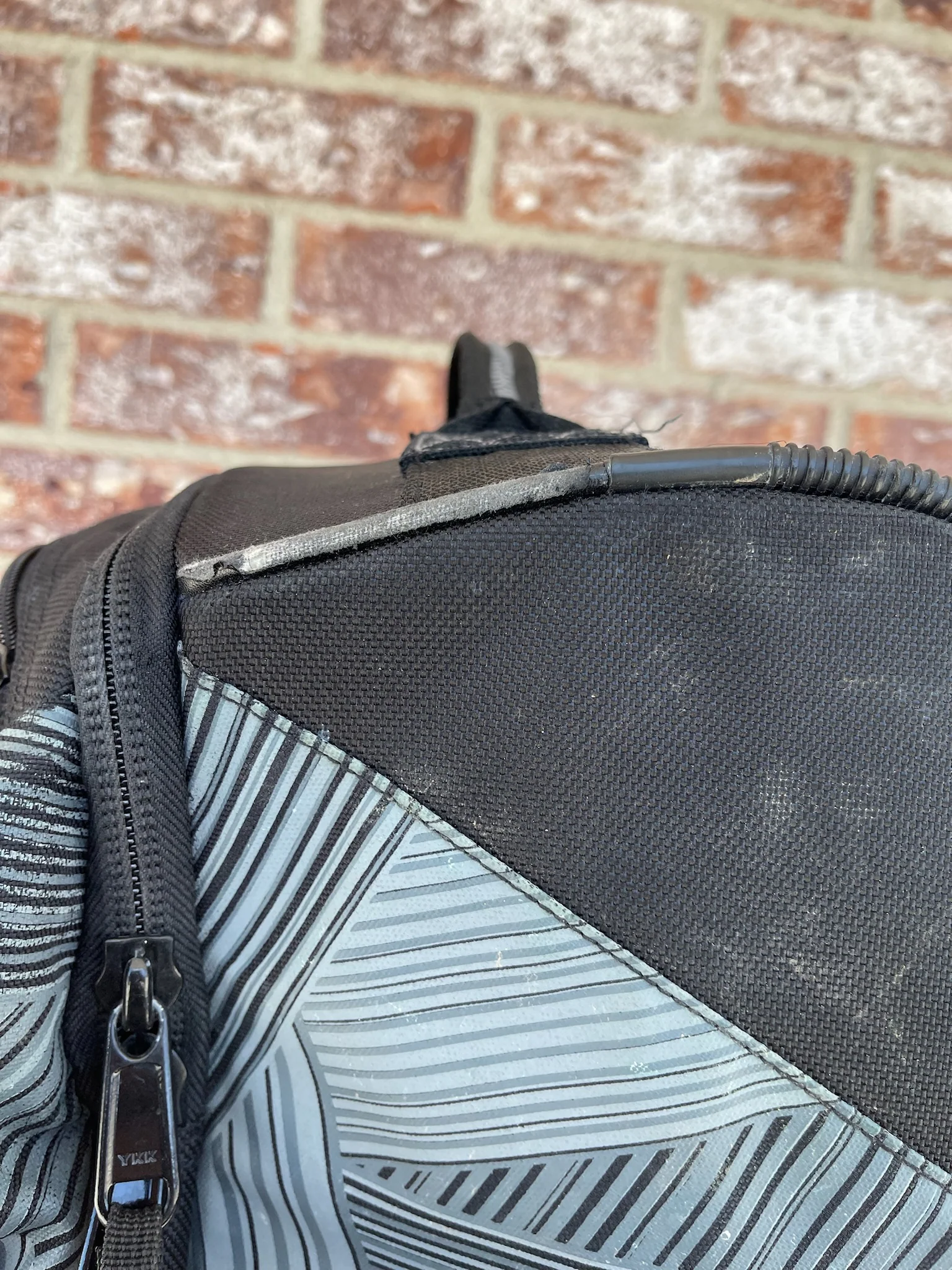Used Dye Explorer Roller Gear Bag - Black/Grey - Image 9