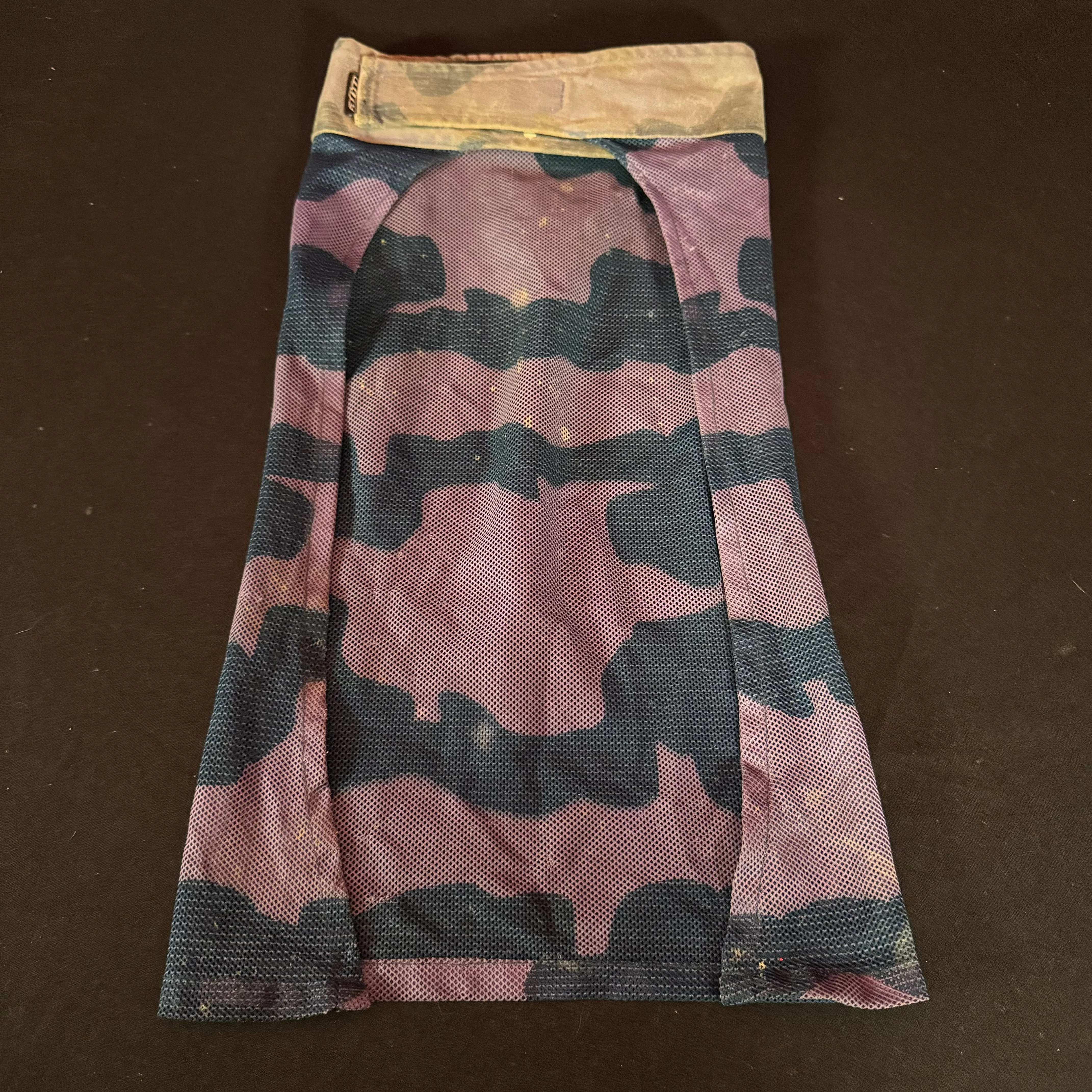 Used Dye Headwrap - Camo w/Red Letter - Image 2