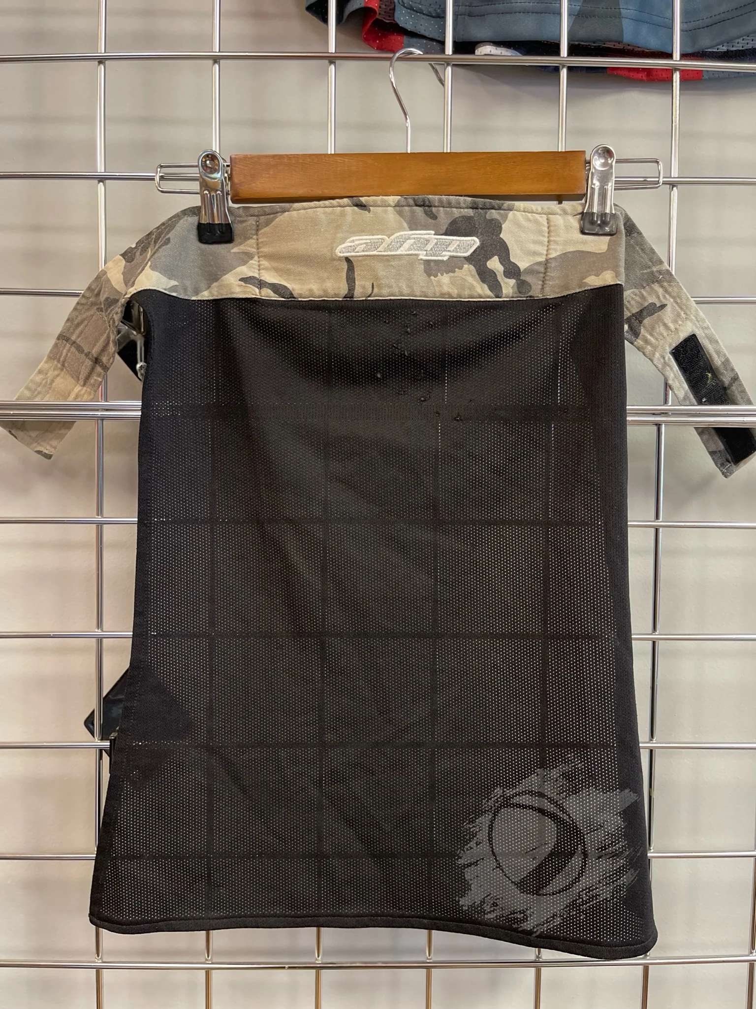 Used Dye Headwrap - Camo - Image 2