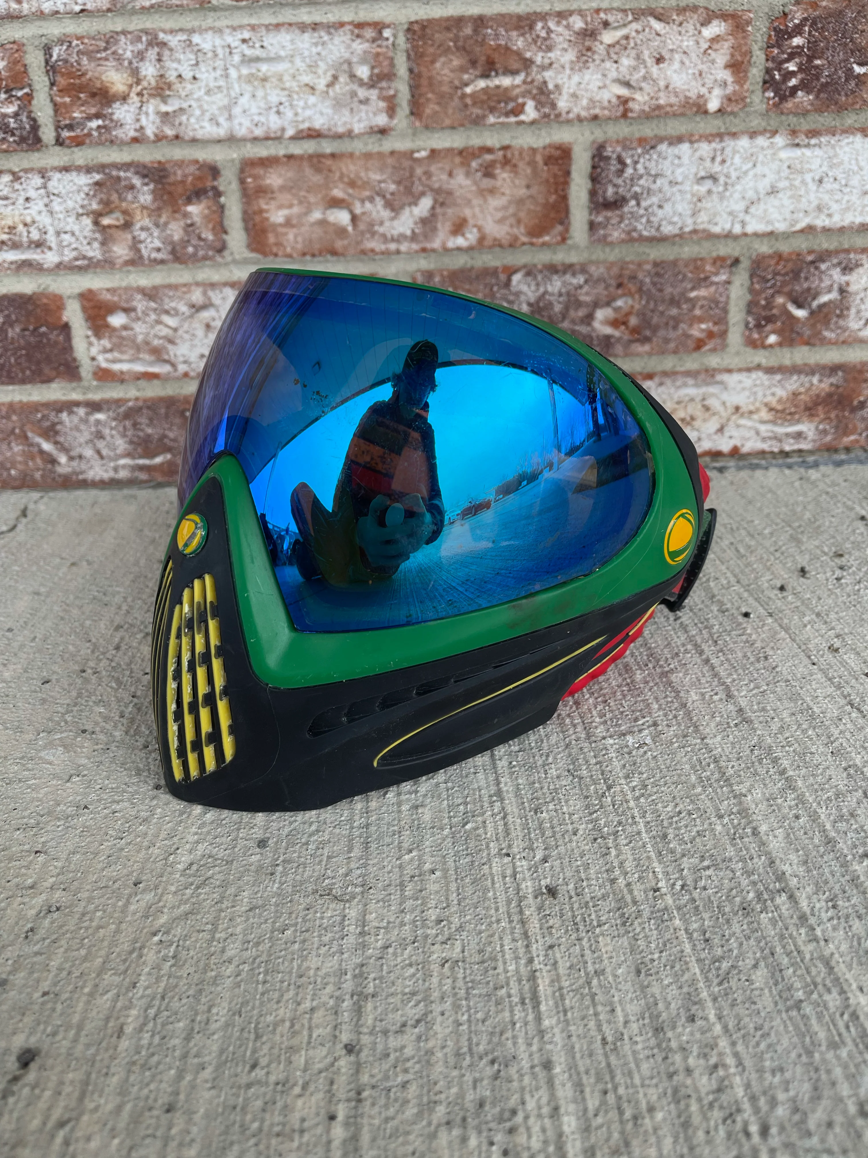Used Dye I4 Paintball Goggle - Rasta - Image 2