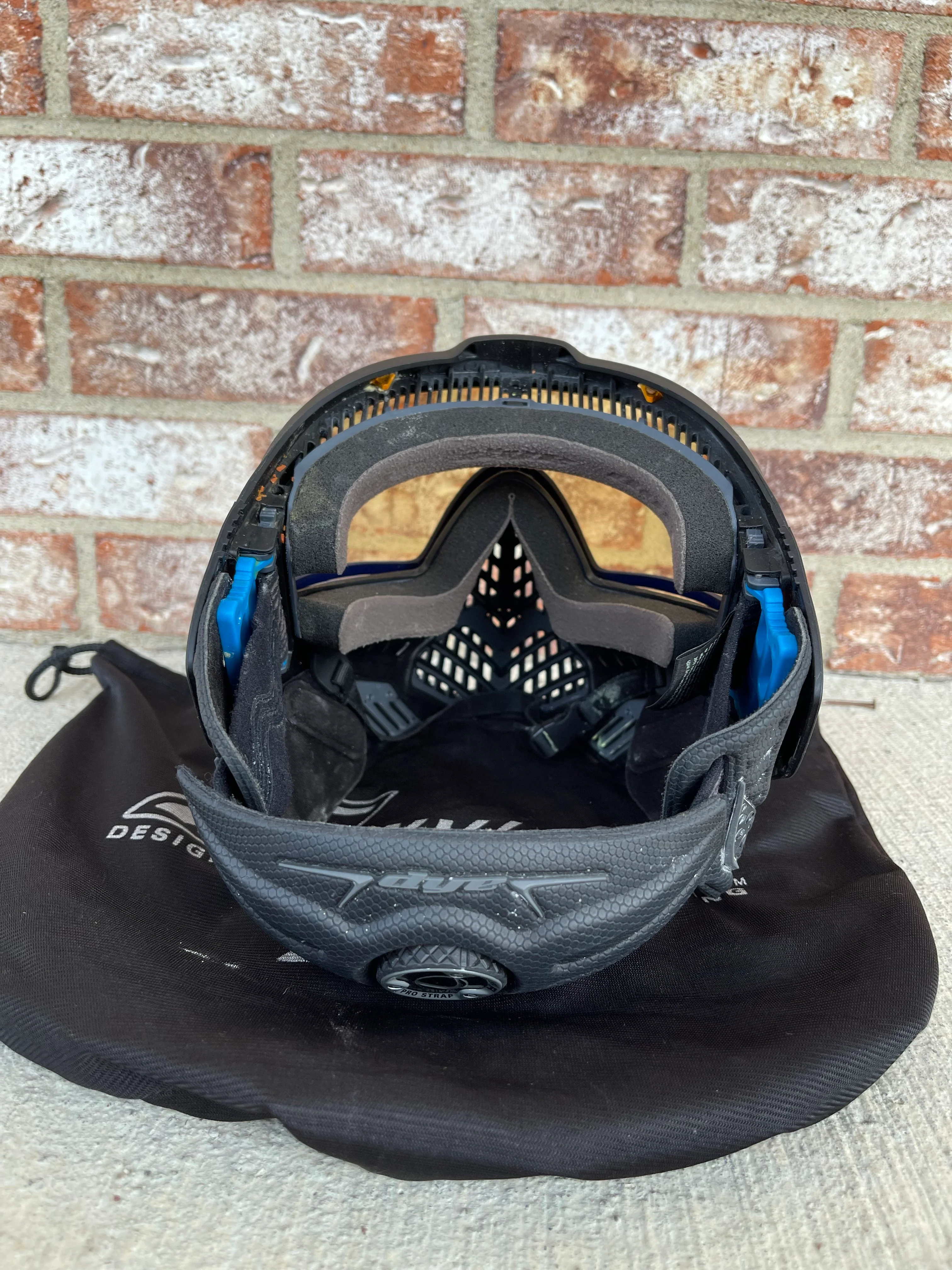 Used Dye I5 Paintball Goggle - Black - Image 3