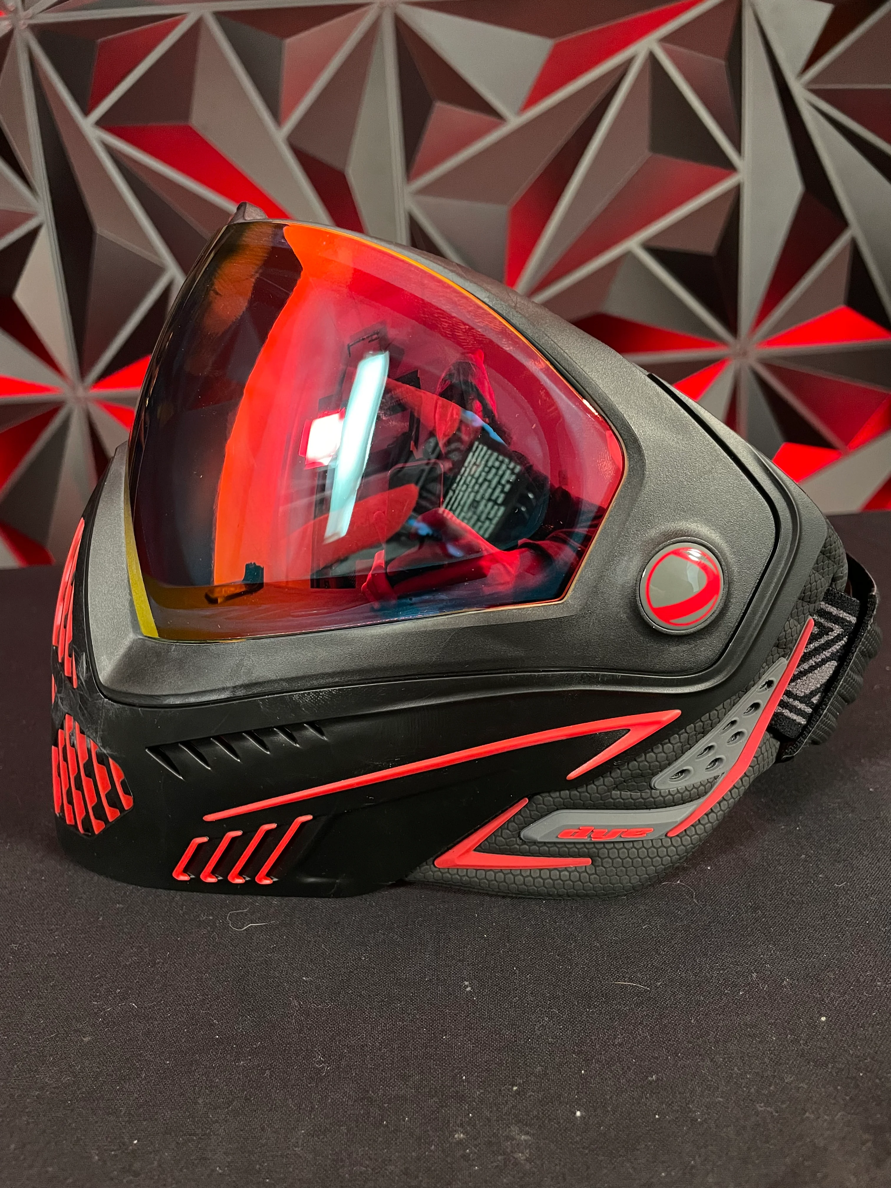 Used Dye i5 Paintball Goggle - Black/Red w/Soft Goggle Bag & Extra Lens - Image 3