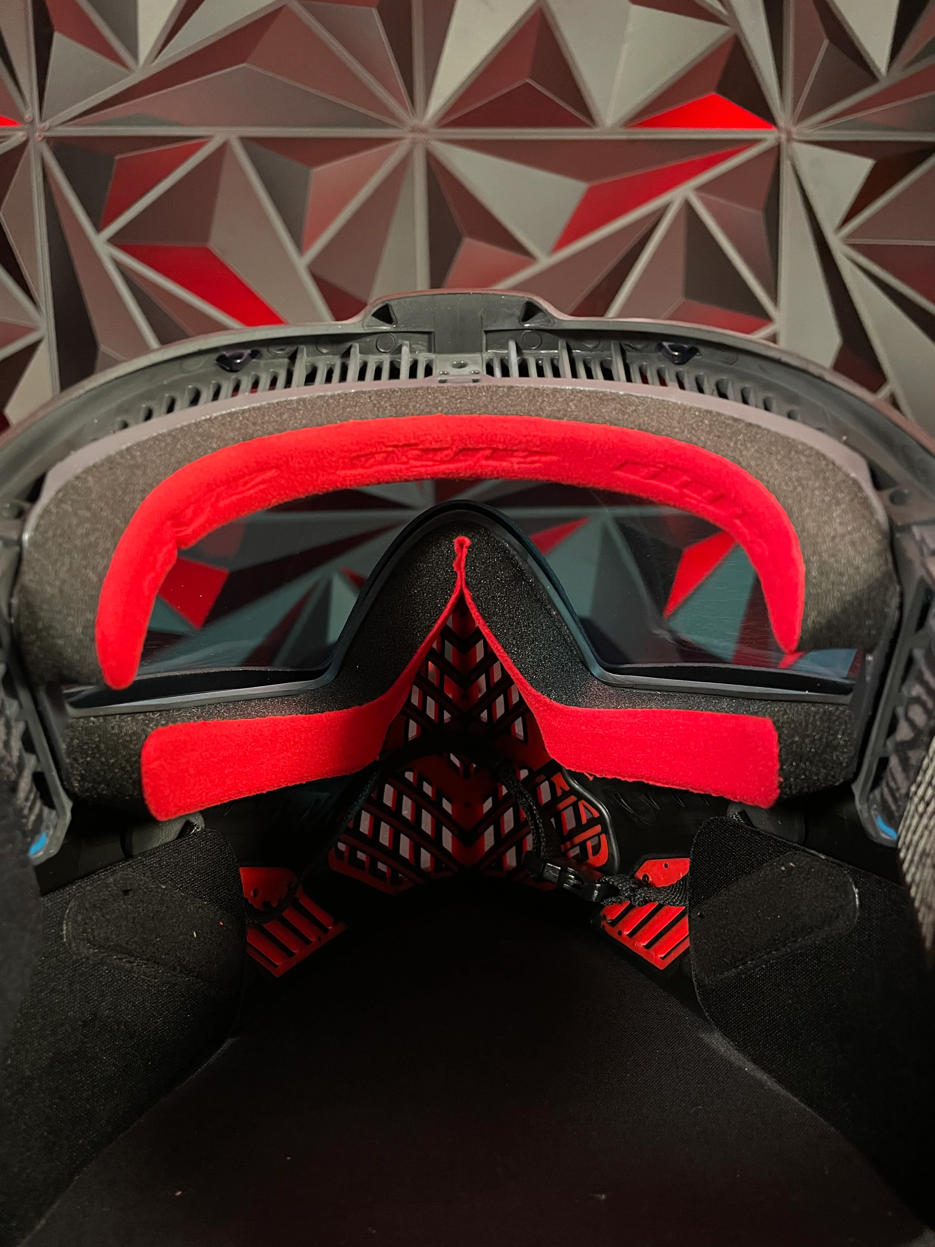 Used Dye i5 Paintball Goggle - Black/Red w/Soft Goggle Bag & Extra Lens - Image 4