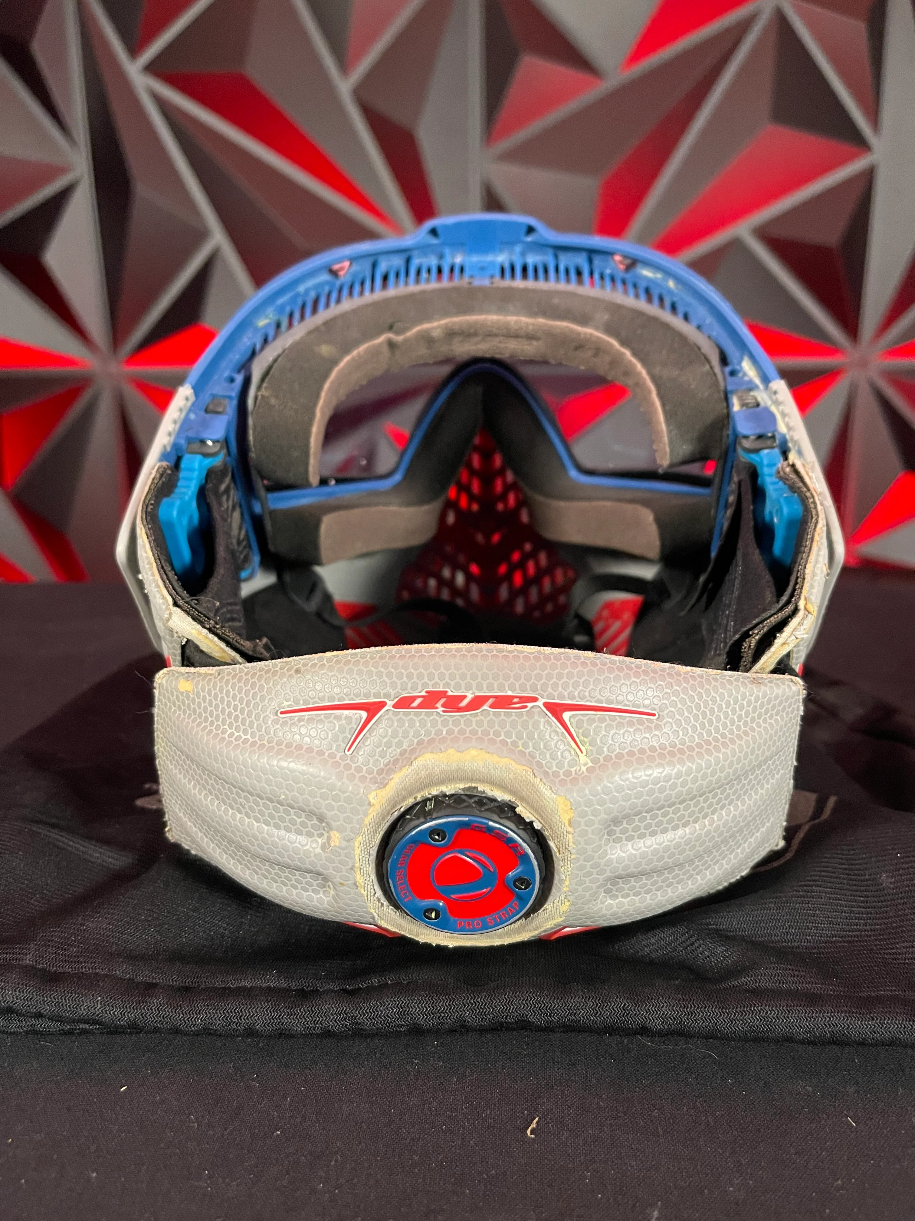 Used Dye i5 Paintball Goggle - Grey/Red w/Soft Goggle Bag - Image 4