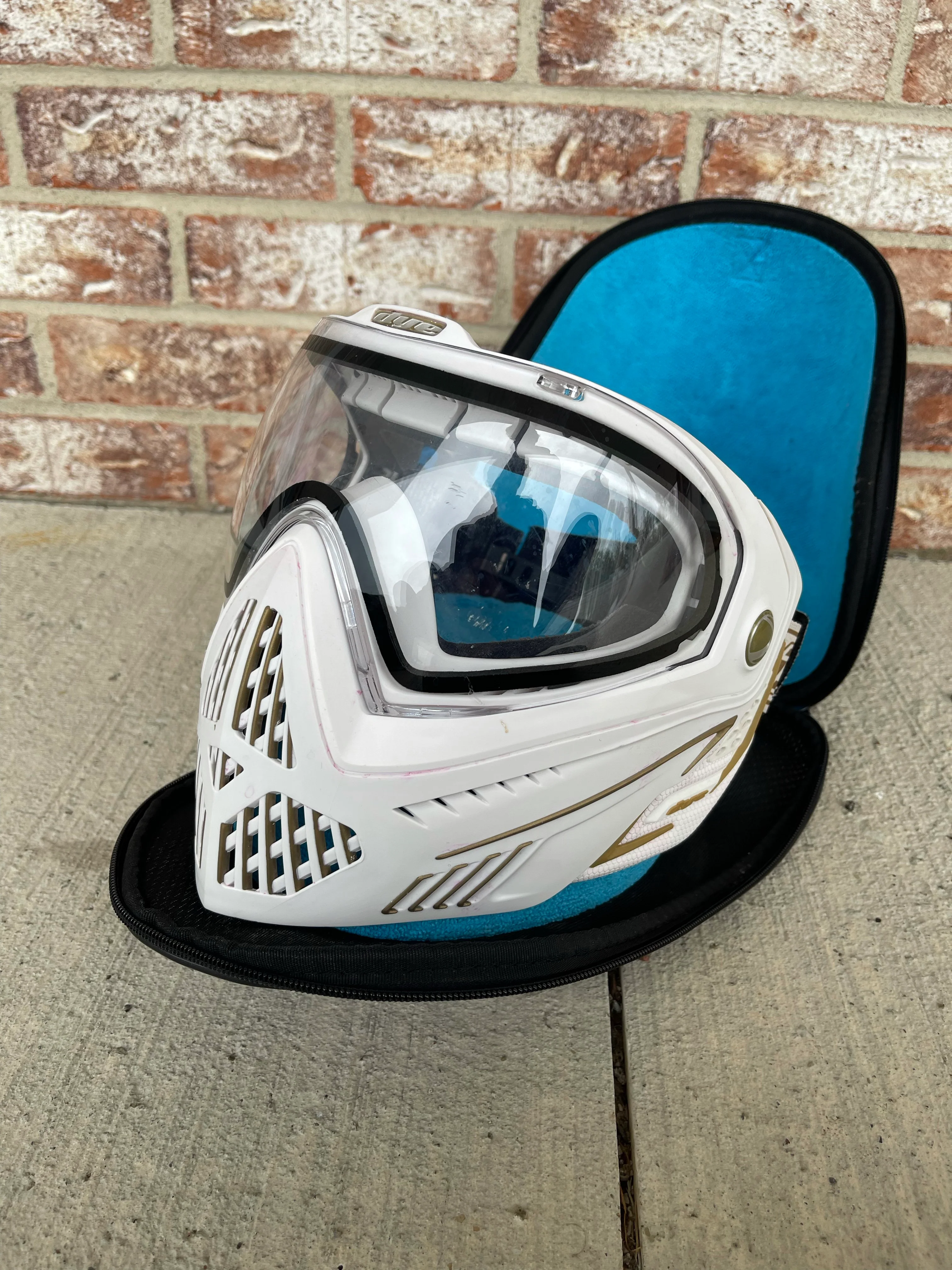 Used Dye I5 Paintball Goggle - White / Gold - Image 3