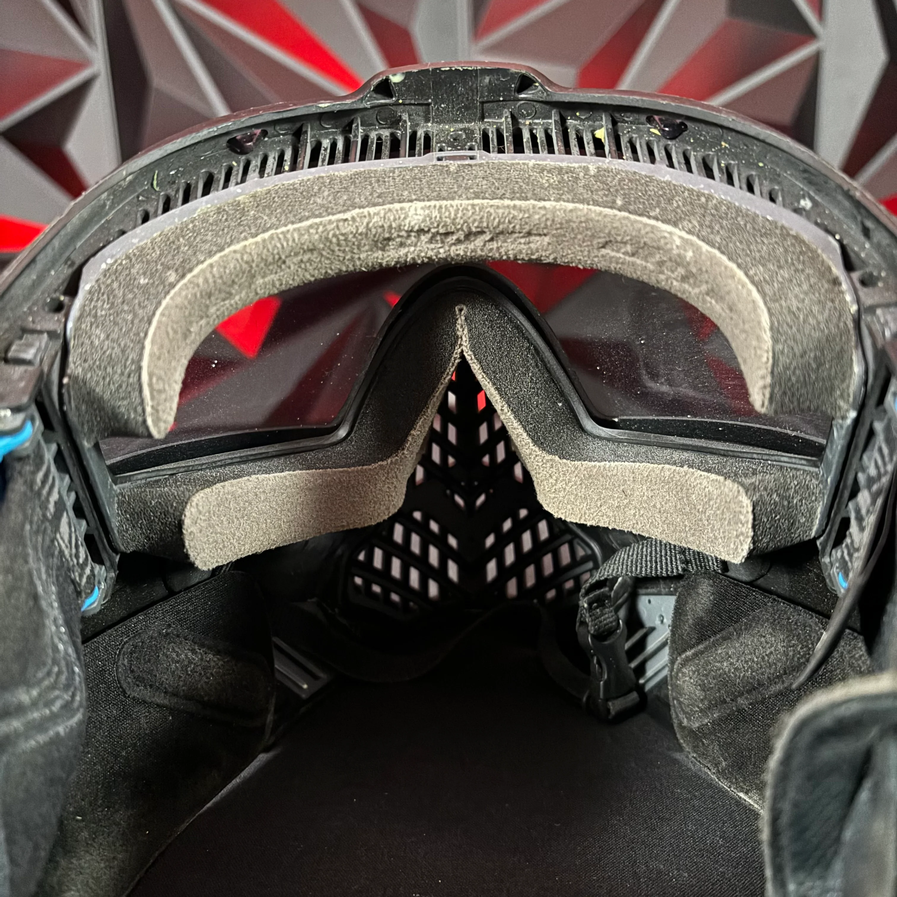 Used Dye i5 Paintball Mask - Black w/Mirrored Lens (Installed) - Image 4