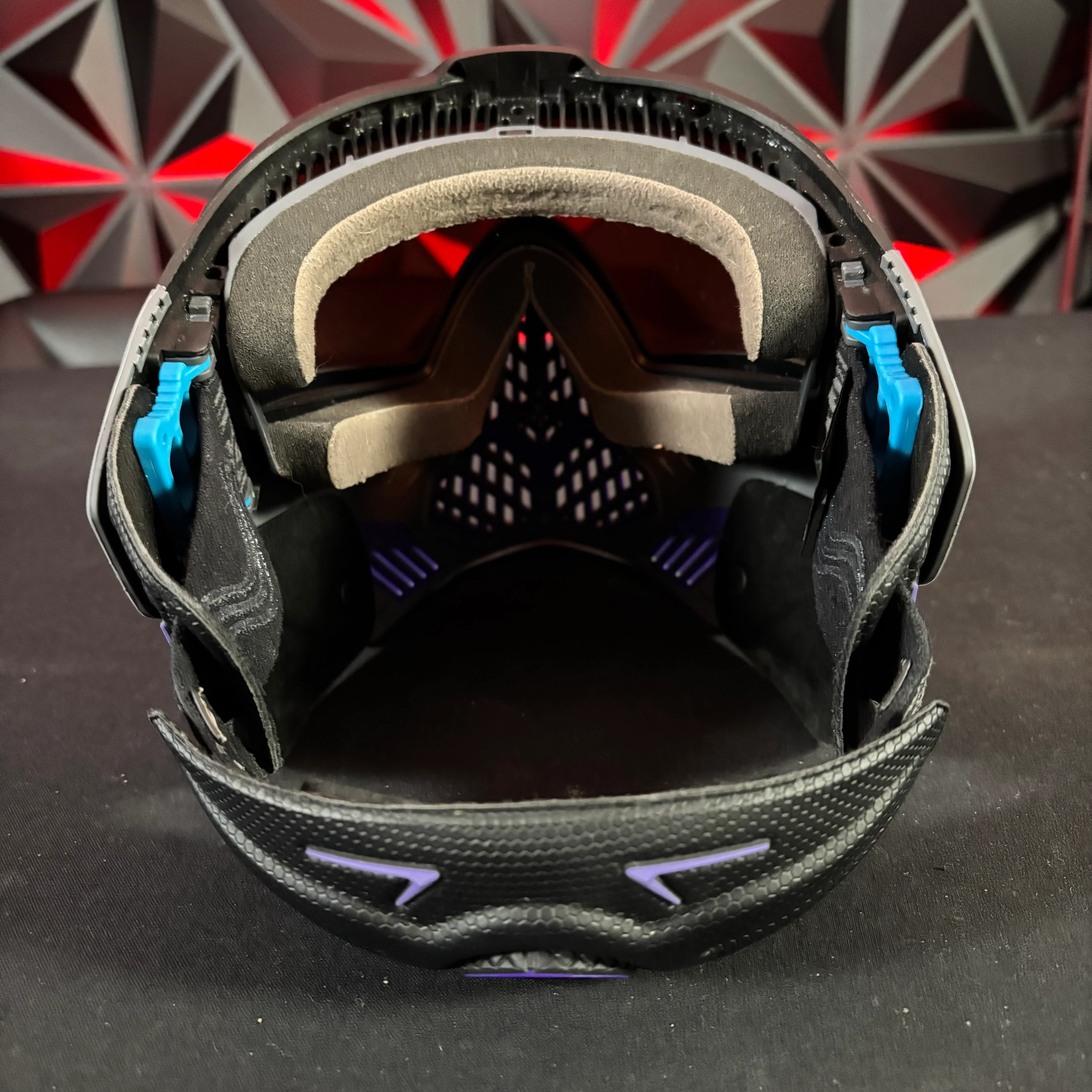 Used Dye i5 Paintball Mask - Purple w/ soft goggle bag - Image 4