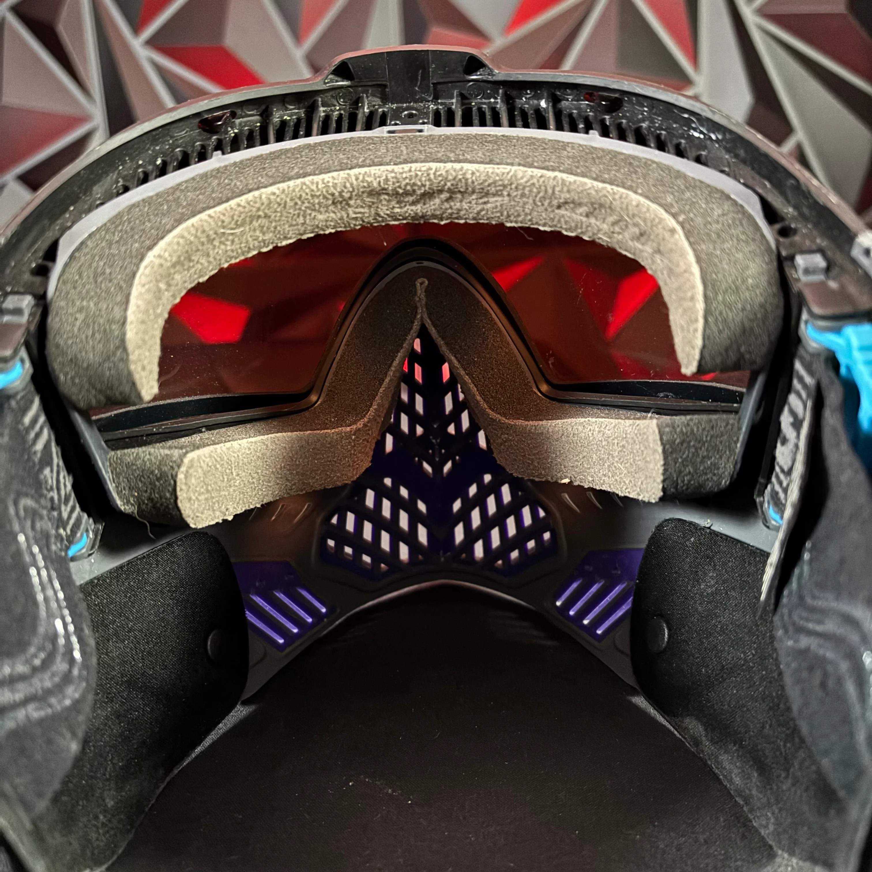 Used Dye i5 Paintball Mask - Purple w/ soft goggle bag - Image 5