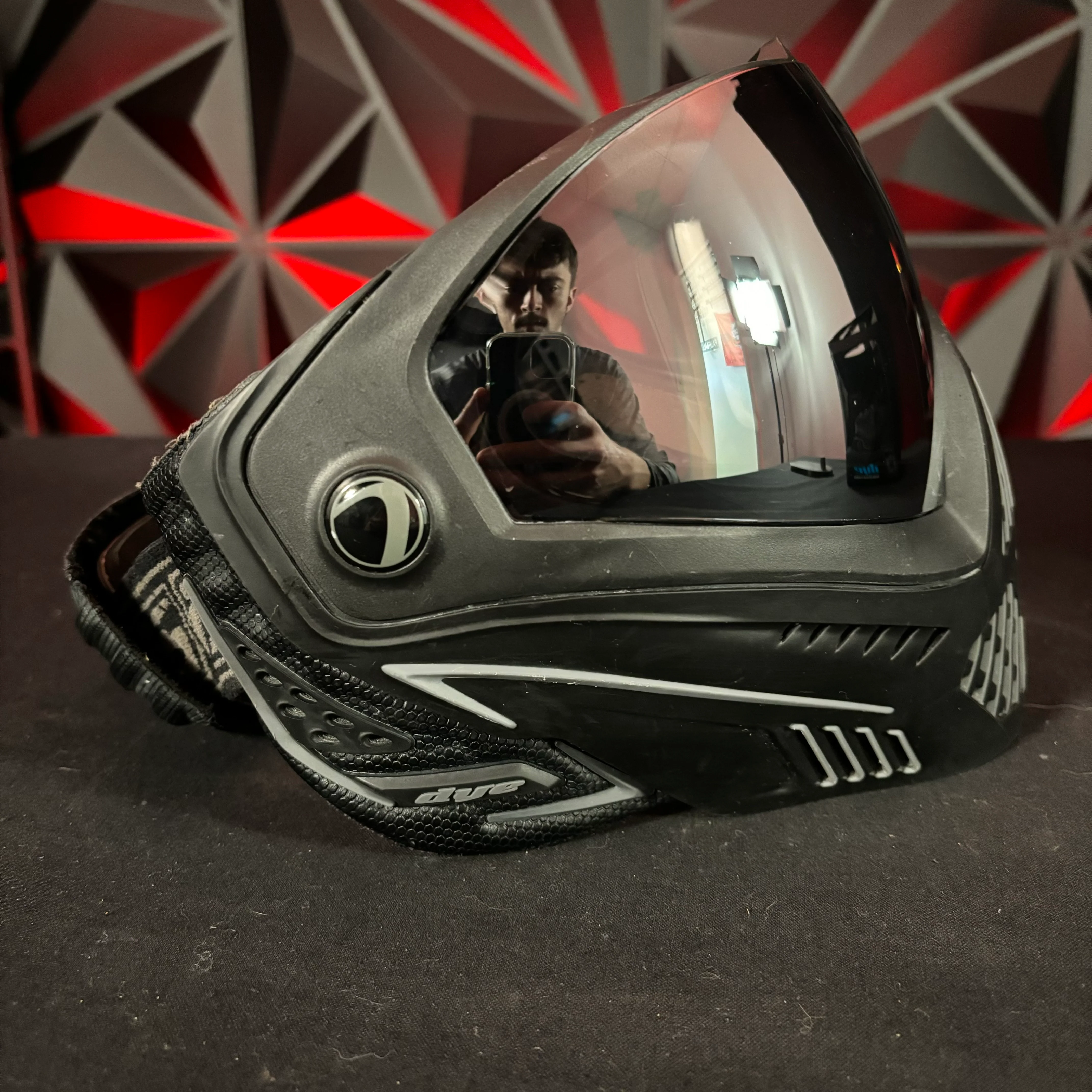 Used Dye i5 Paintball Mask - Black w/Mirrored Lens (Installed), Soft Goggle Bag, & Original Box Case - Image 3