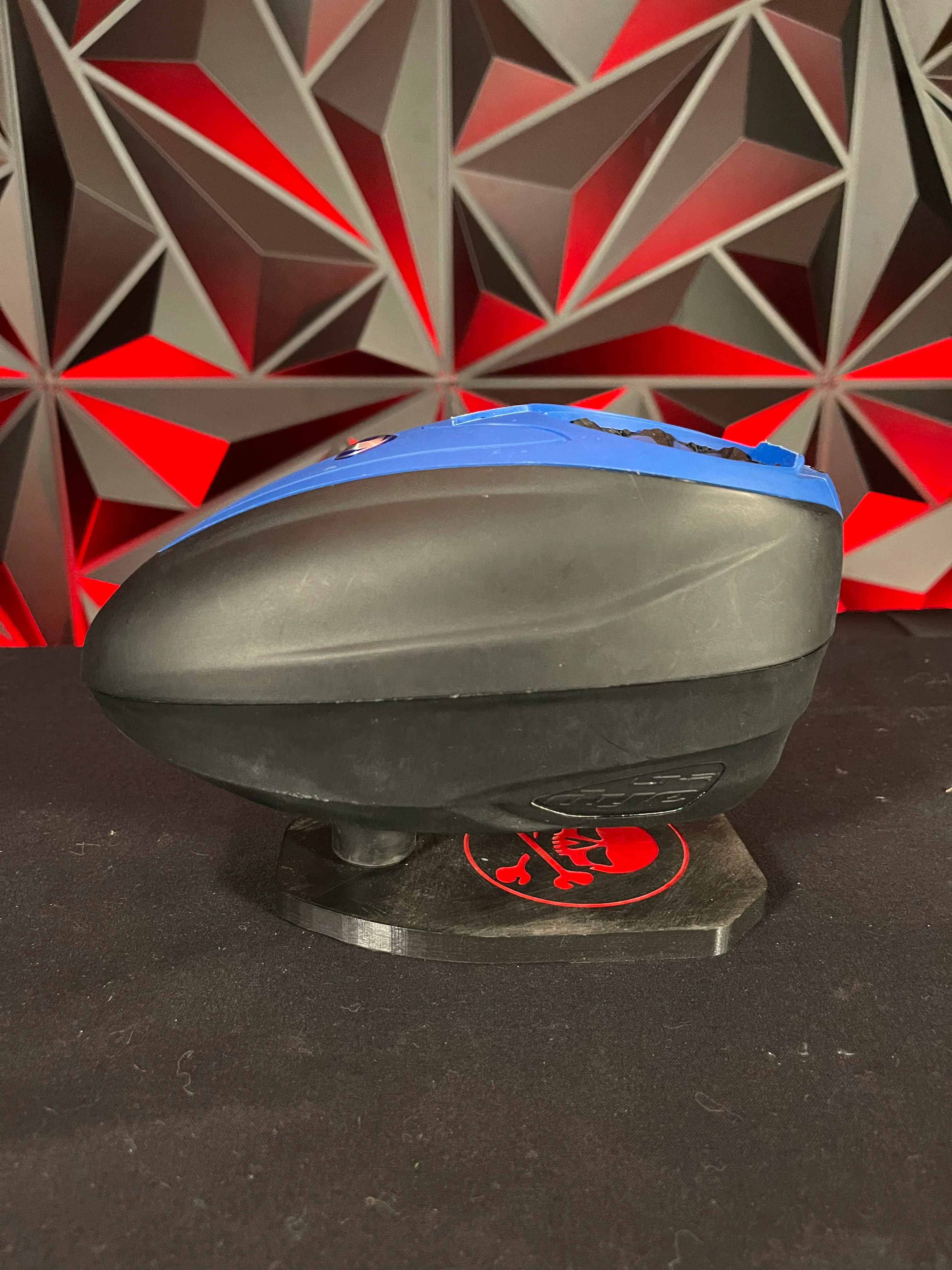 Used Dye LTR Paintball Loader - Black/Blue w/ LTR Quickfeed - Image 2