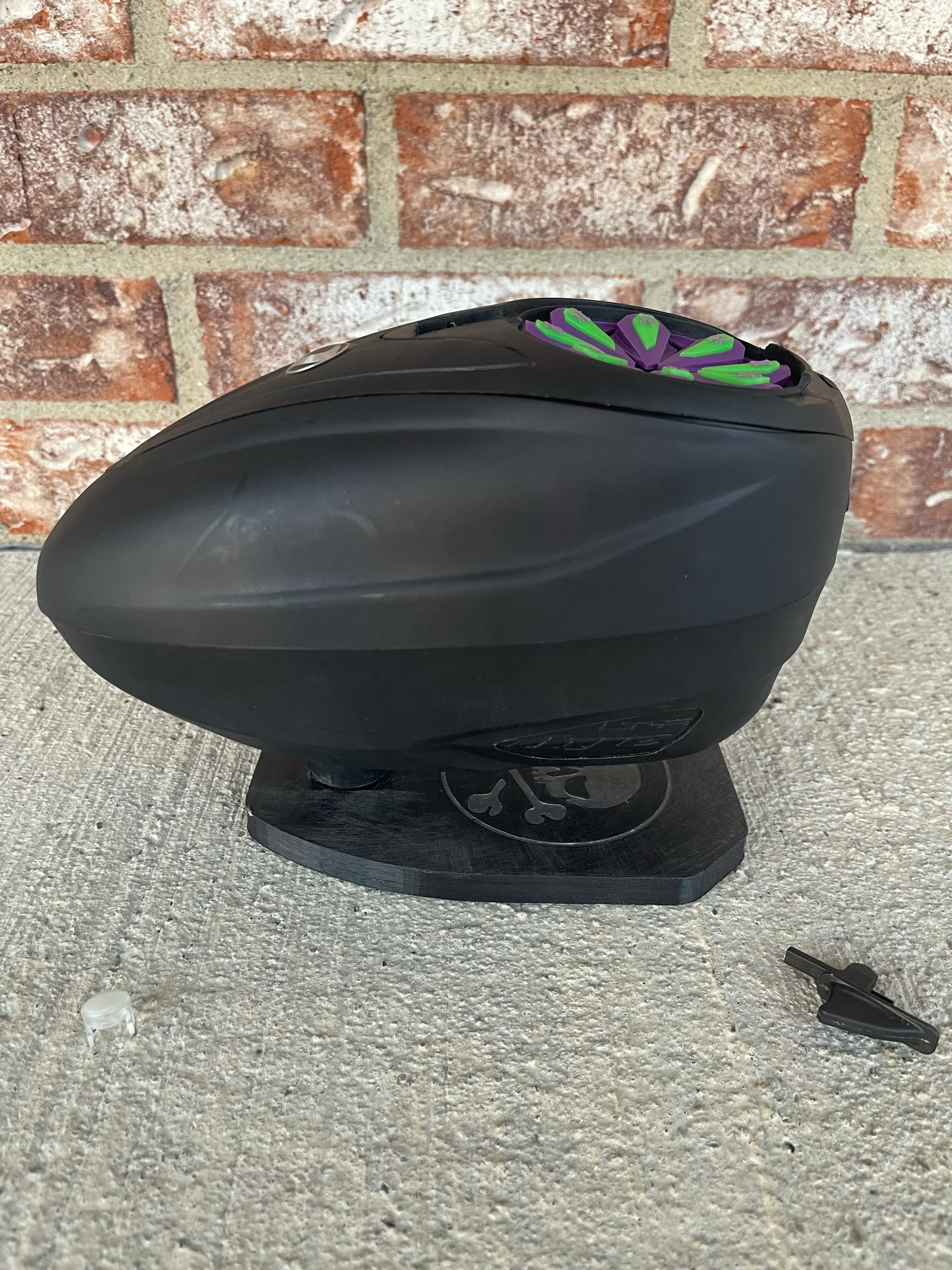 Used Dye LTR Paintball Loader - Black w/ HK Army Extras - Image 2