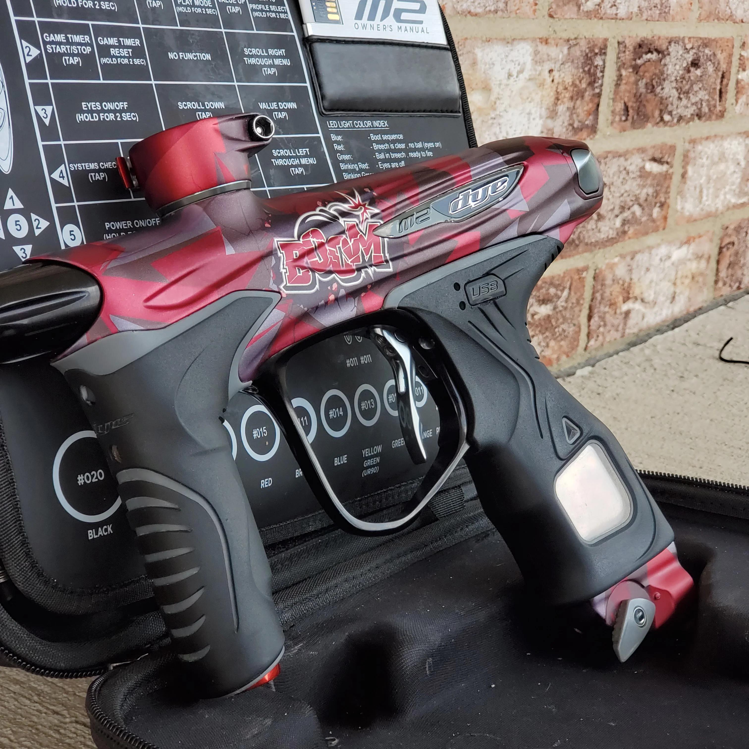 Used Dye M2 MOSAir Paintball Gun - Boom - Image 4