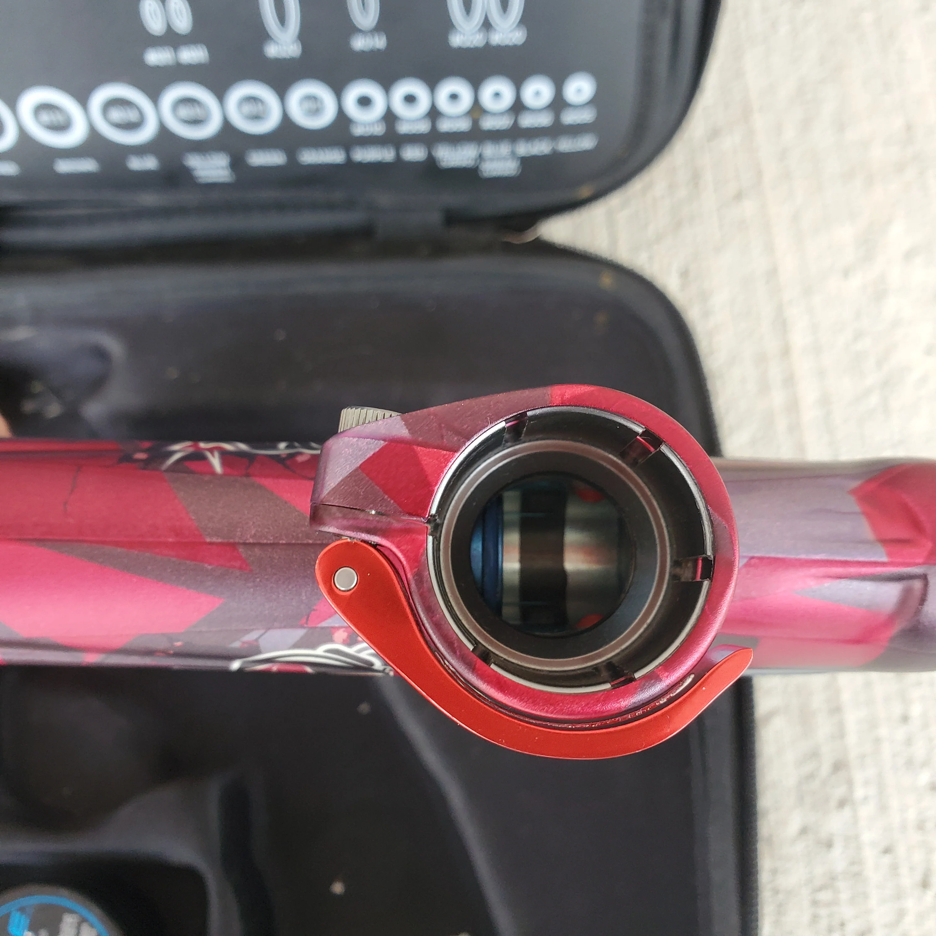 Used Dye M2 MOSAir Paintball Gun - Boom - Image 7