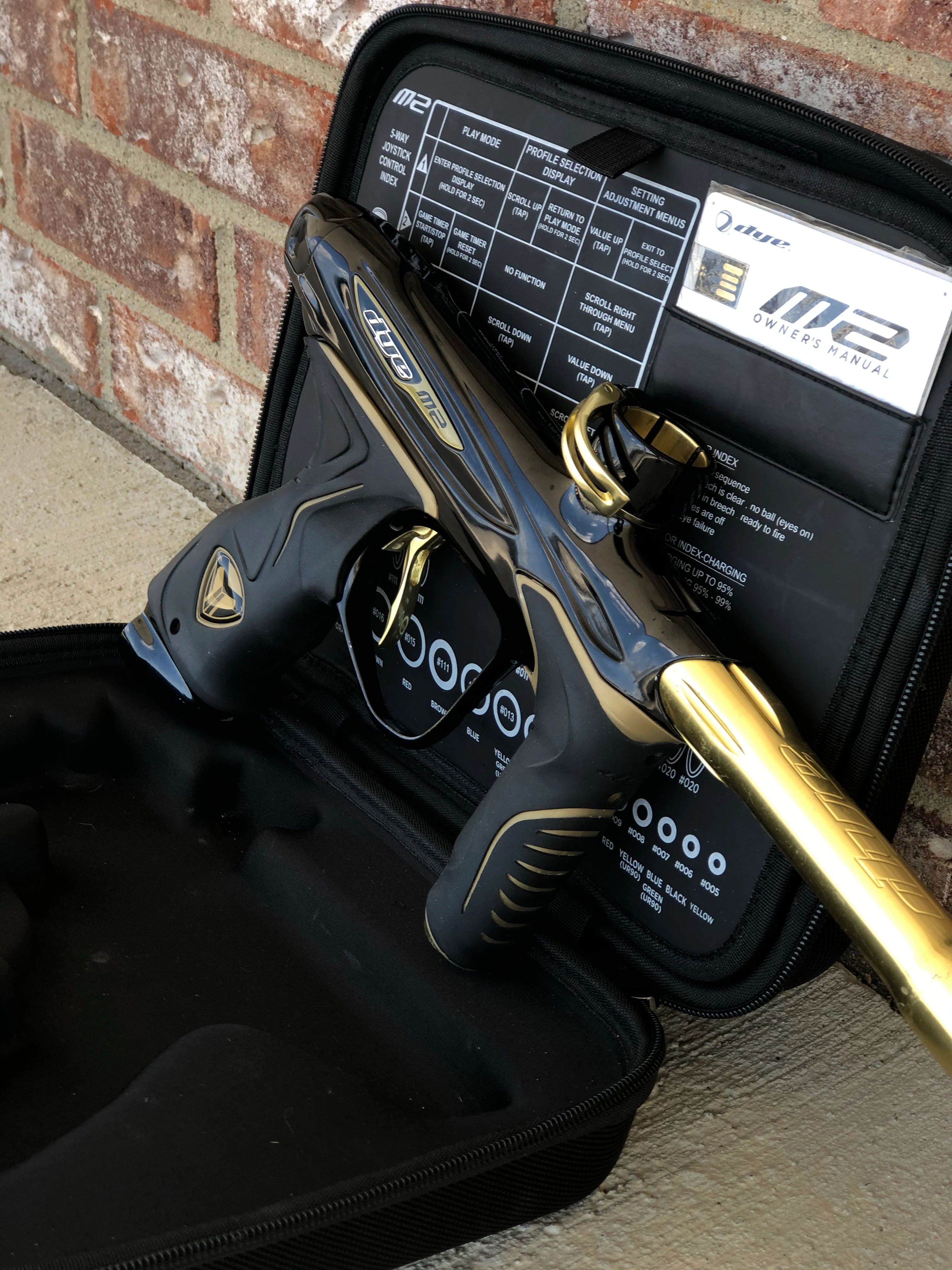 Used Dye M2 MOSAir Paintball Marker - Black/Gold - Image 4