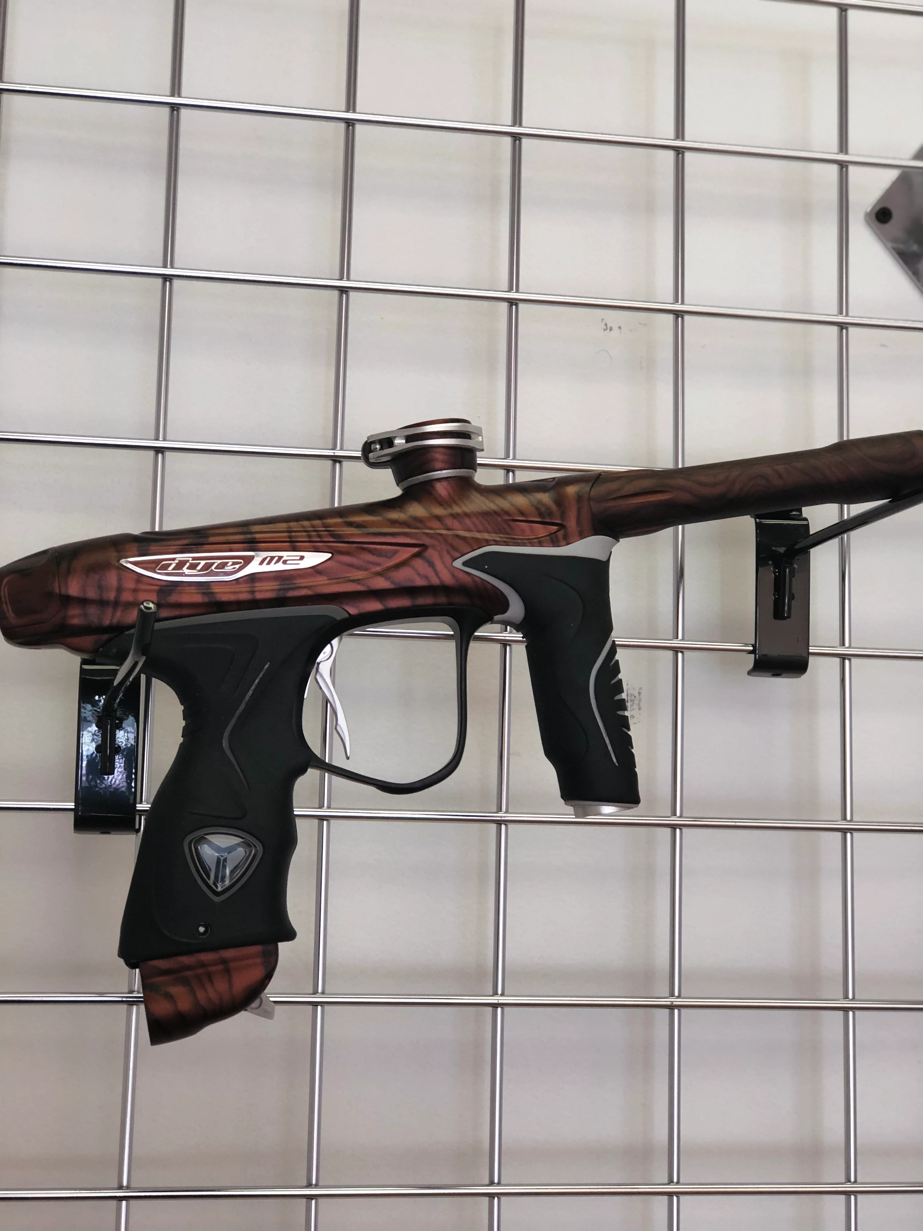 Used Dye M2 MOSAir Paintball Marker - Woodgrain - Image 2