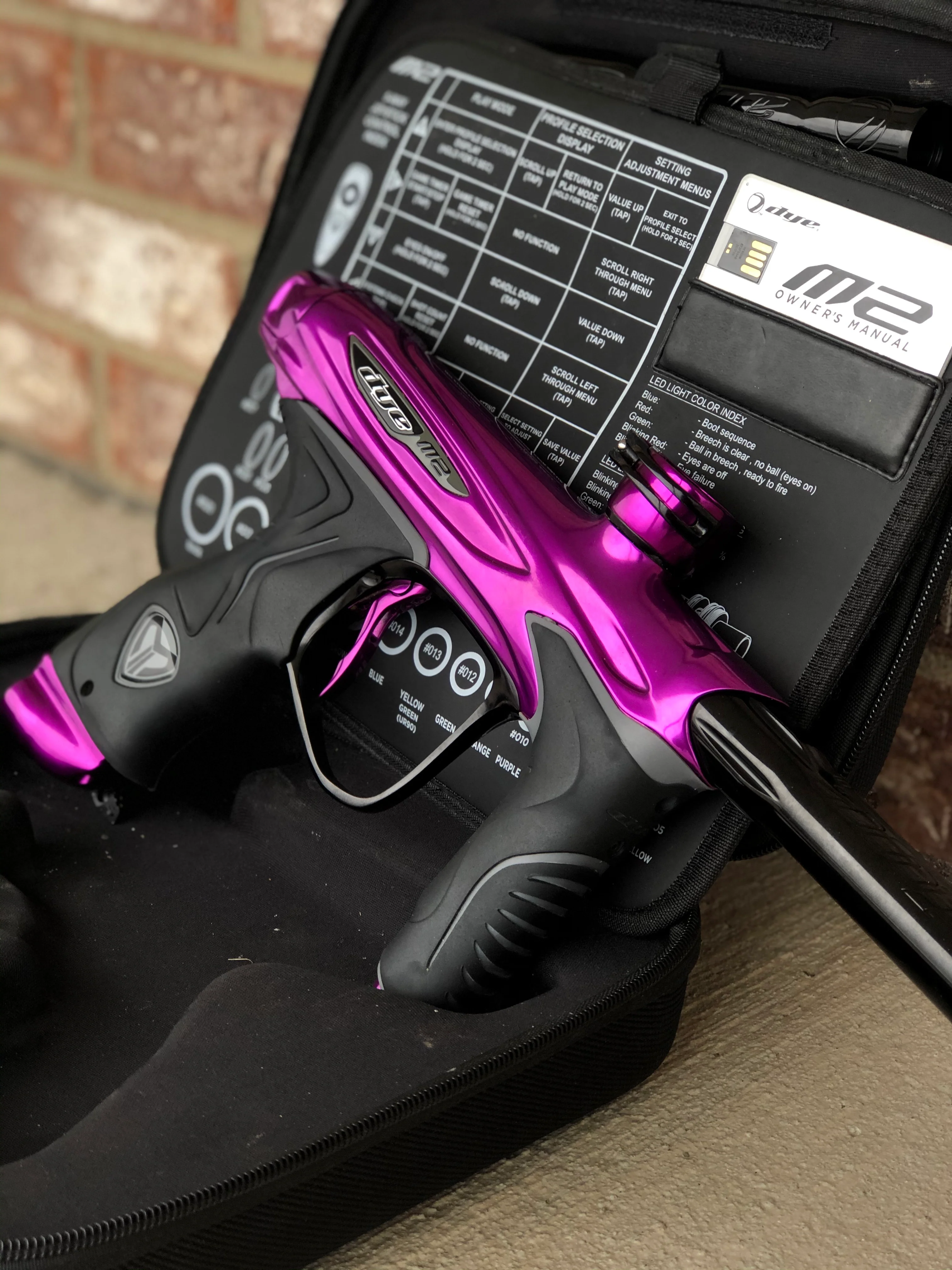 Used Dye M2 MOSAir Paintball Gun - Gloss Purple - Image 2