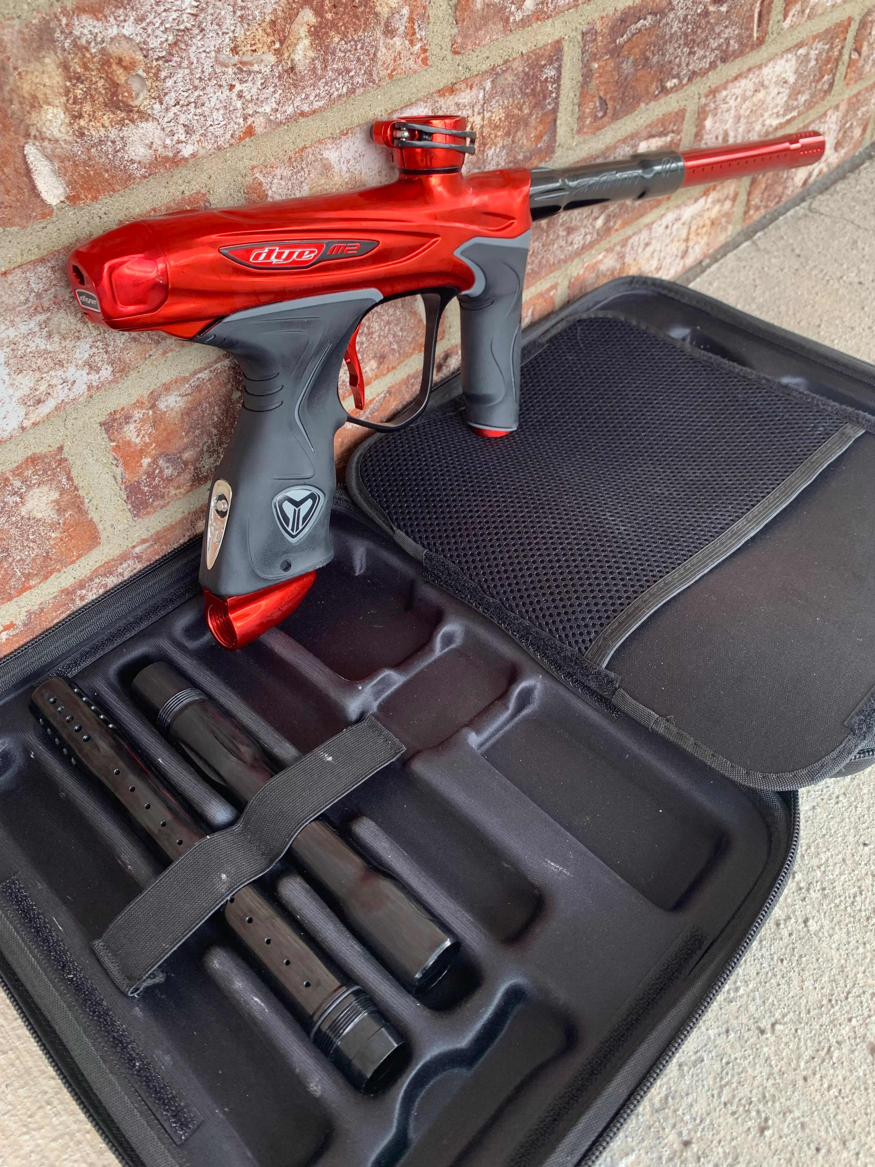 Used Dye M2 MOSAir Paintball Marker- Red Rum - Image 4