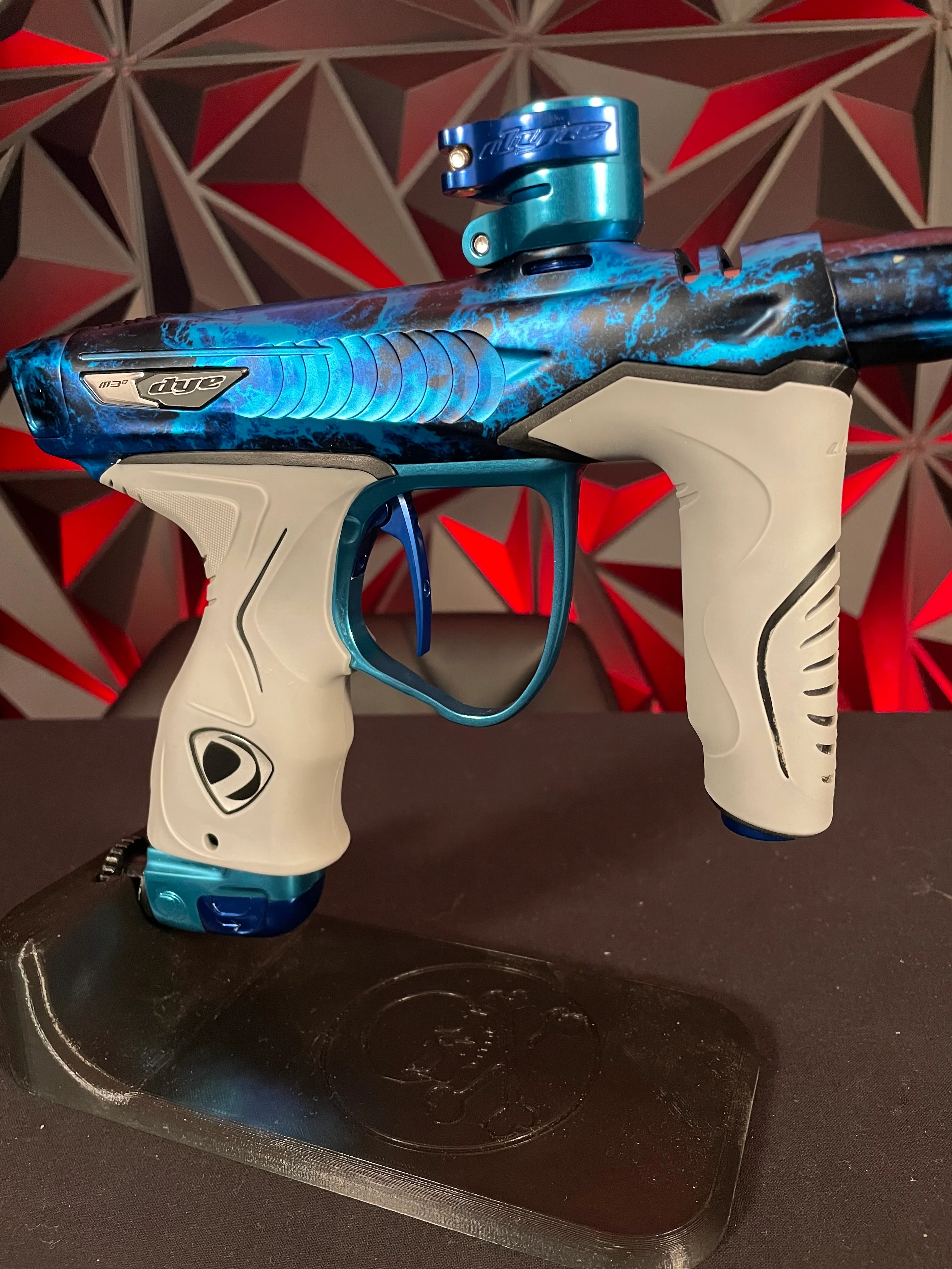 Used Dye M3+ ICON Paintball Gun - PGA Tidal - Image 3