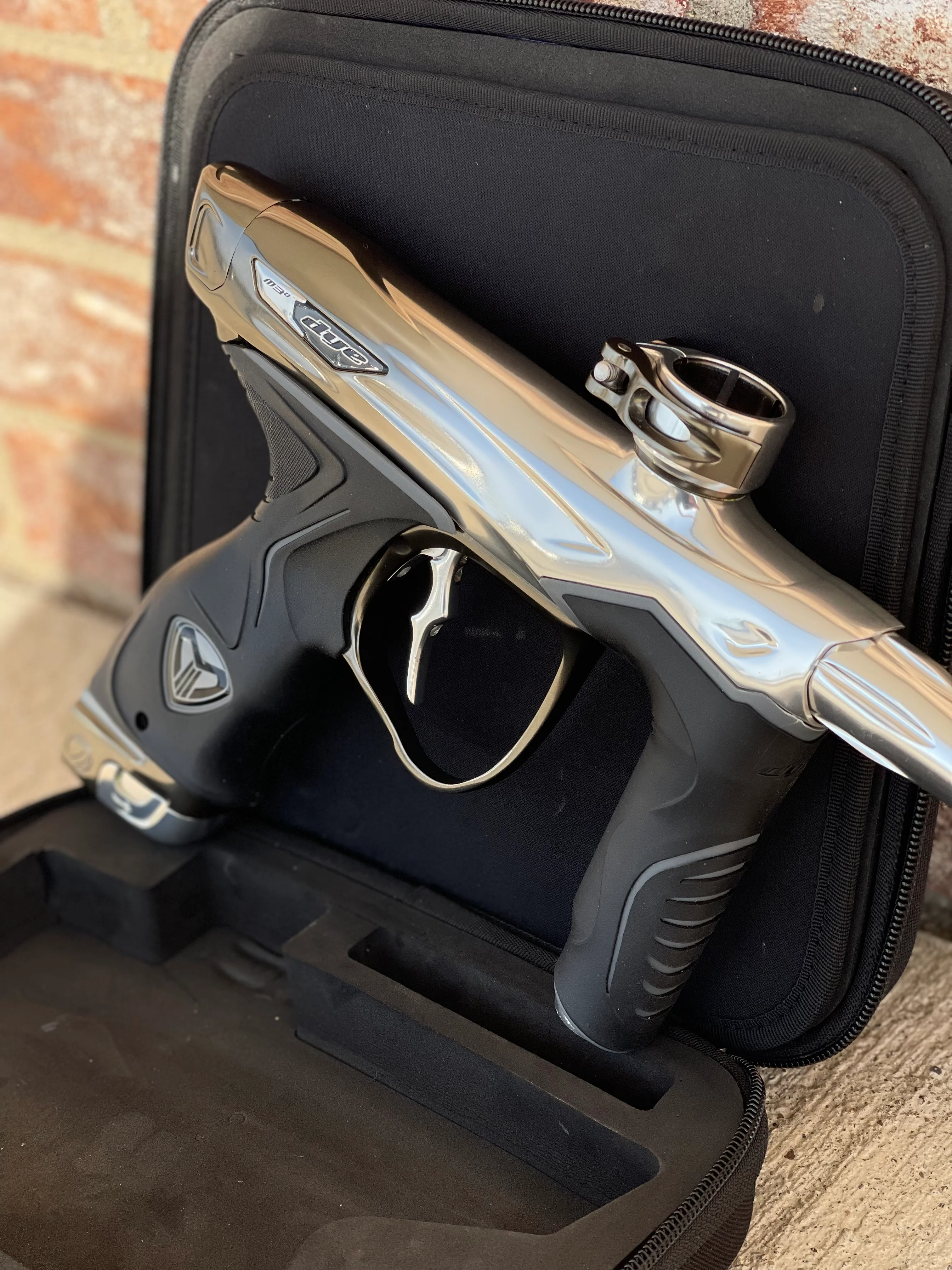 Used Dye M3+ Paintball Gun - PGA Champagne w/ Black Grips - Image 3