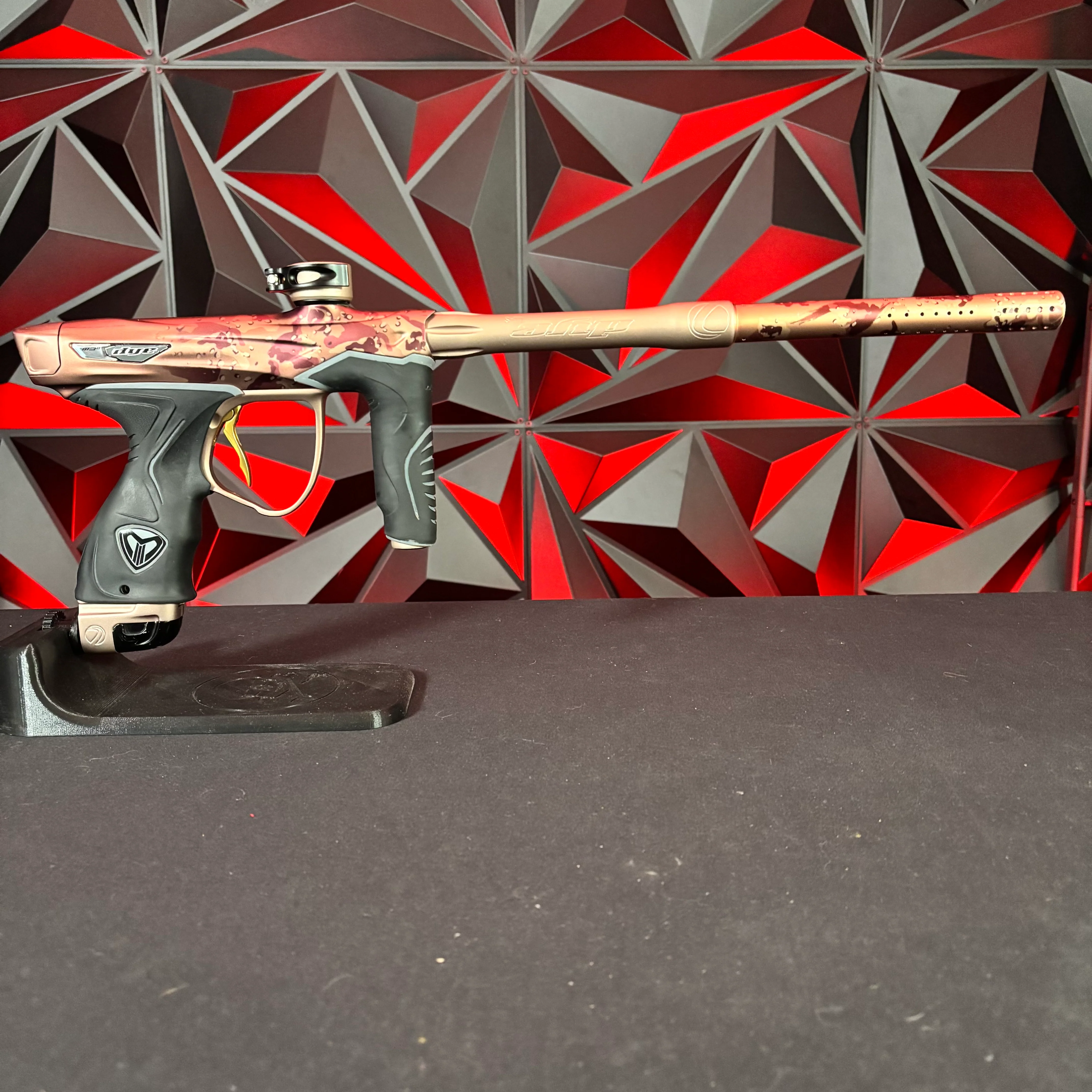 Used Dye M3+ Paintball Gun - PGA Desert Storm - Image 6