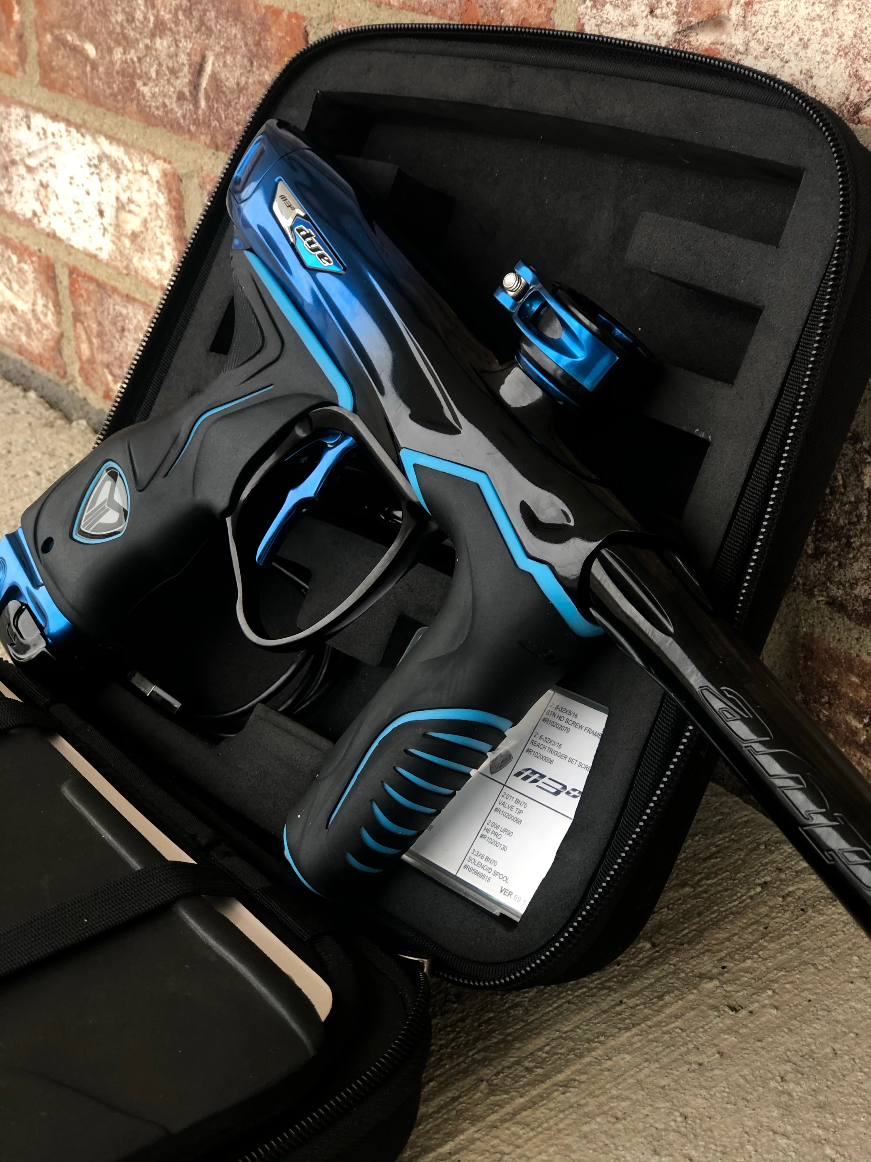 Used Dye M3+ Paintball Gun - Black Water - Image 3