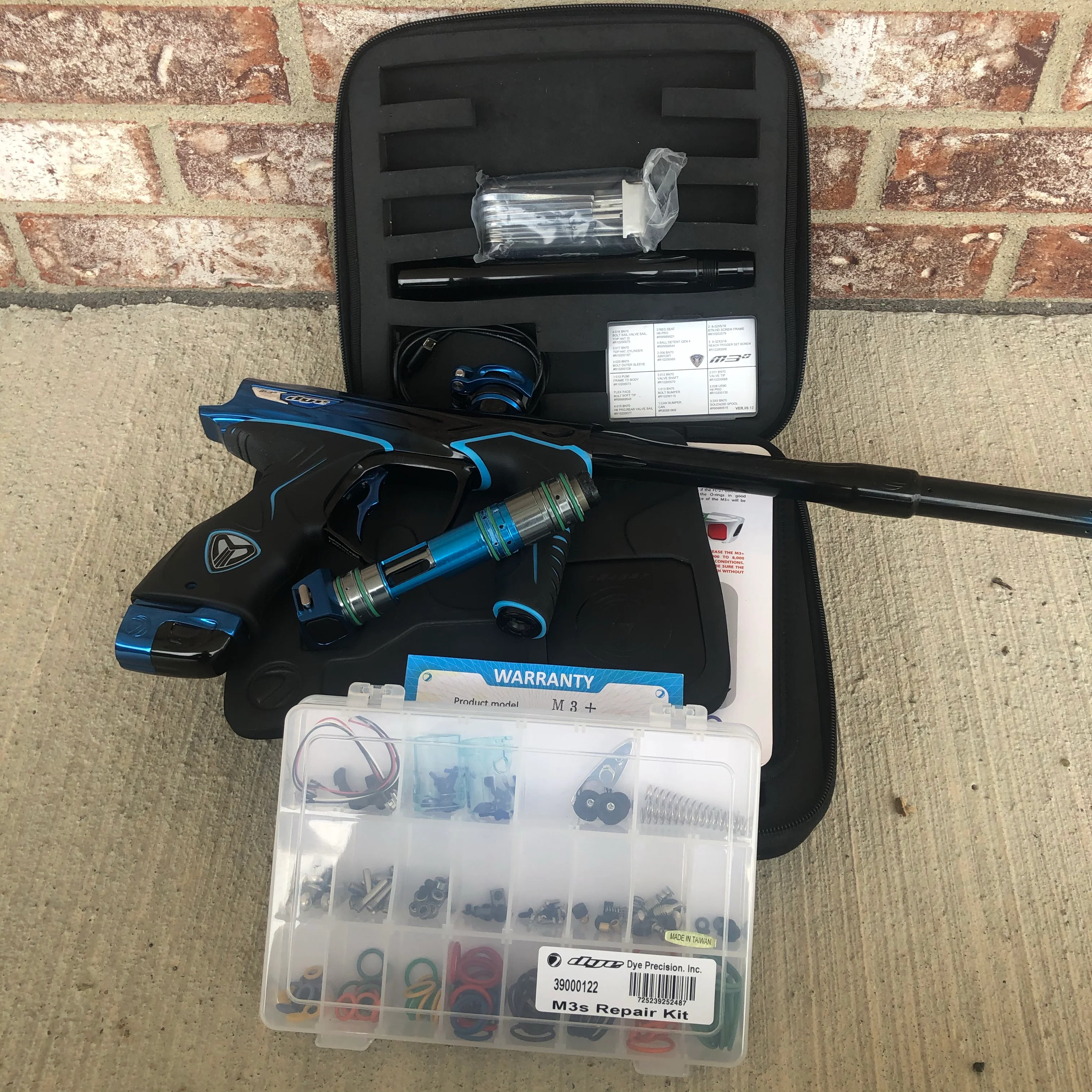 Used Dye M3+ Paintball Gun - Black Water - Image 9