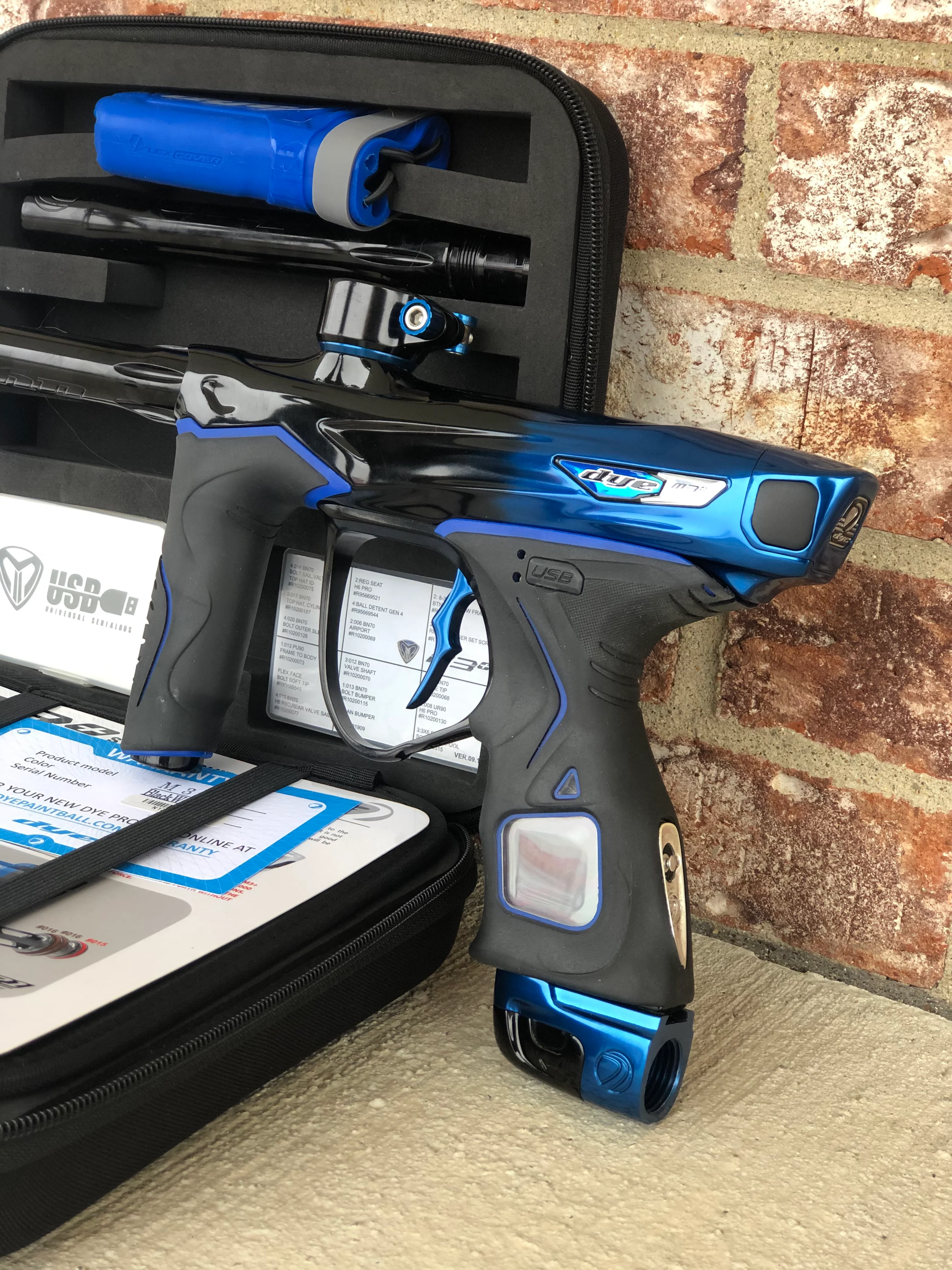 Used Dye M3+ Paintball Gun - Black Water - Image 4