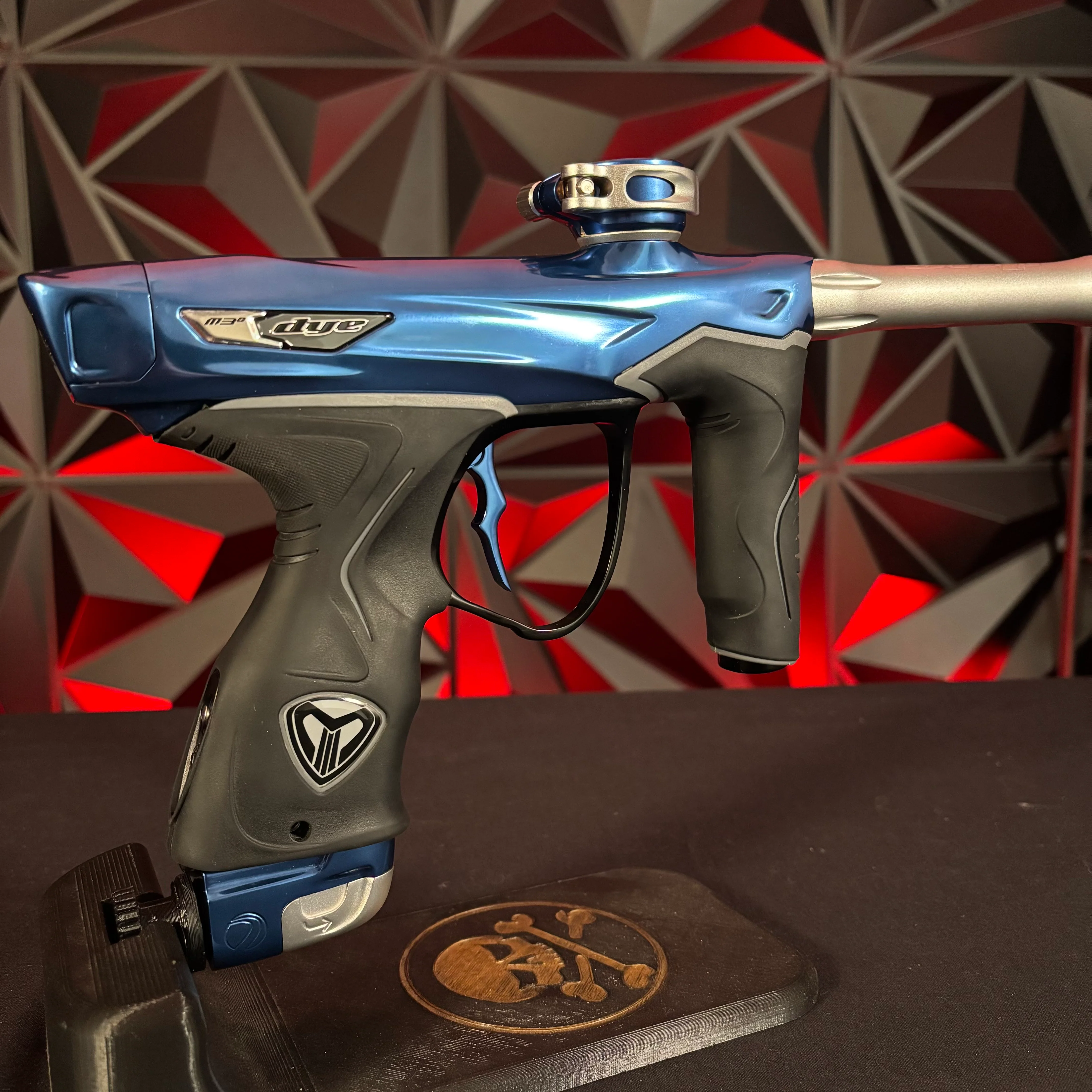 Used Dye M3+ Paintball Gun - Deep Blue 2.0 - Image 2